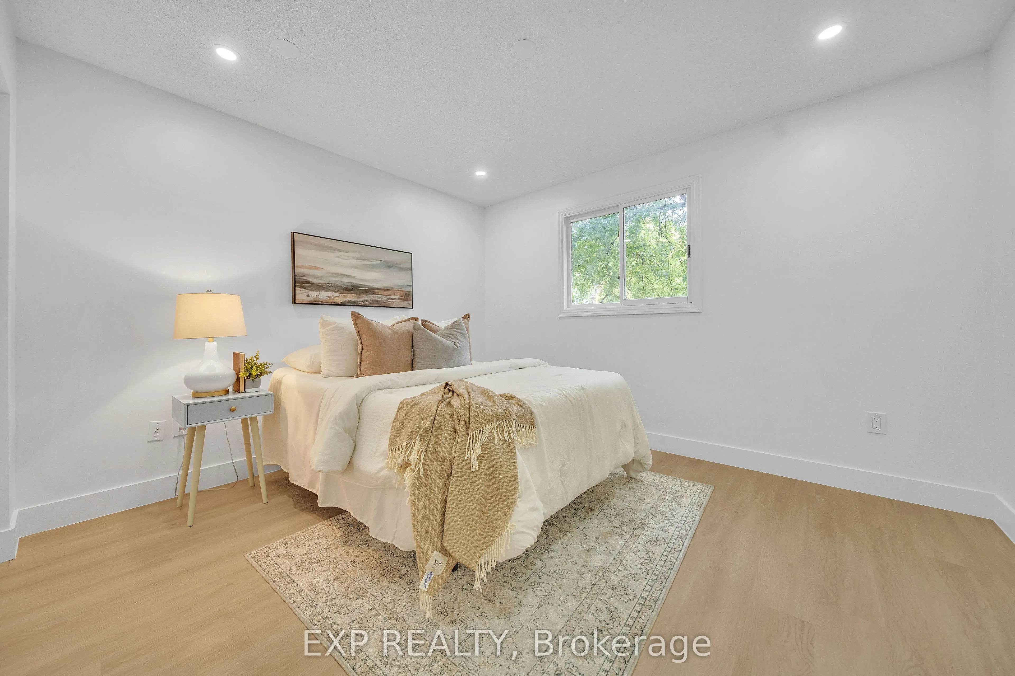 46 Bonaparte Lane