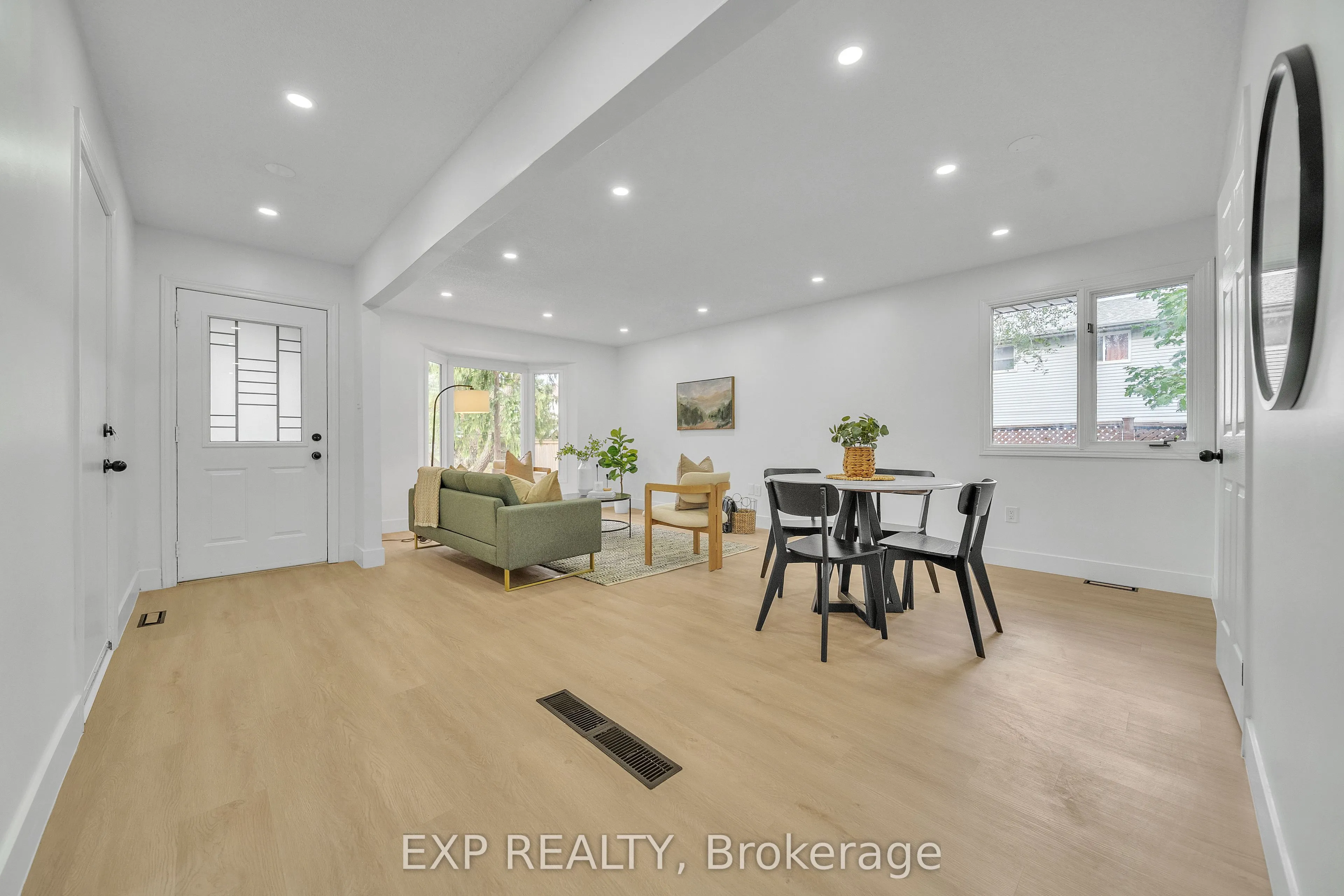 46 Bonaparte Lane