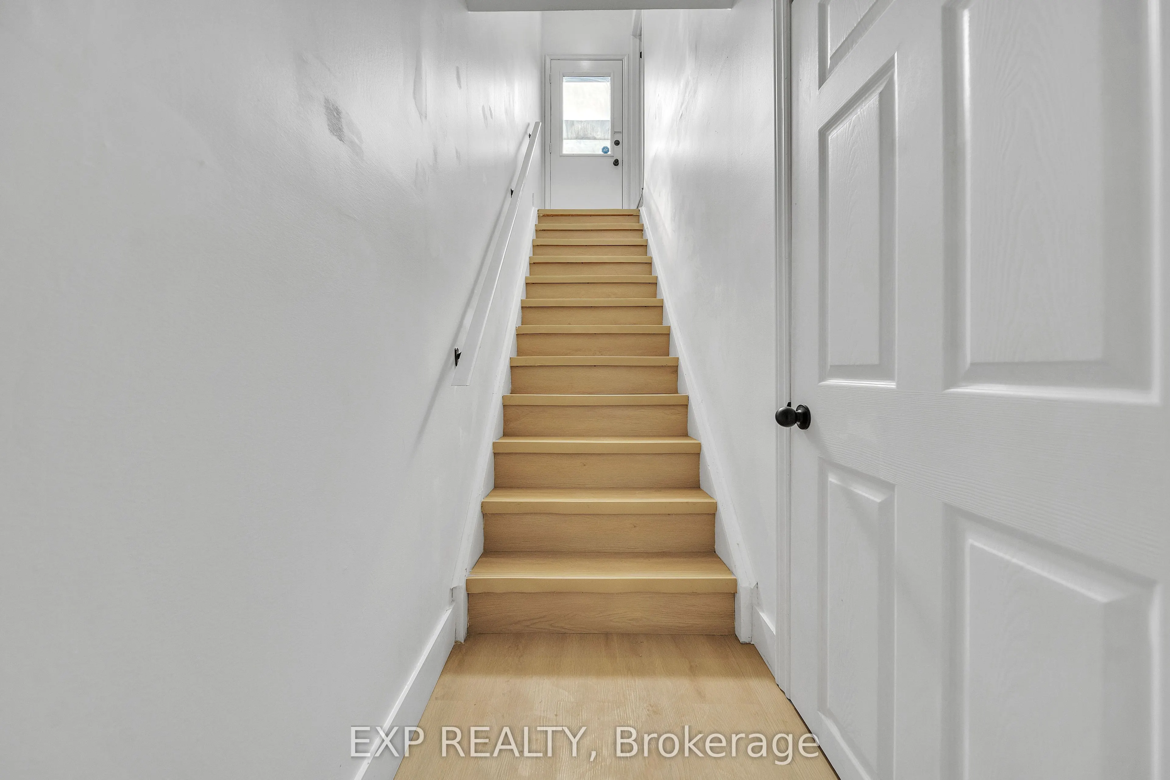 46 Bonaparte Lane