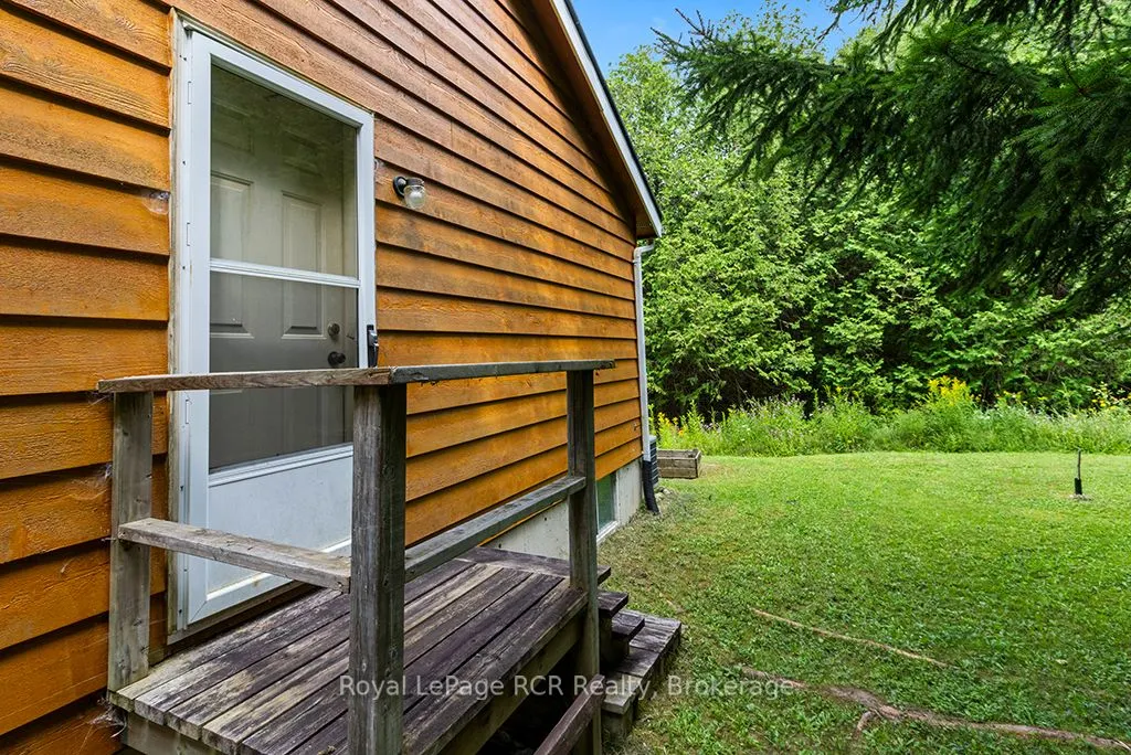 633495 Artemesia-Glenelg Townline