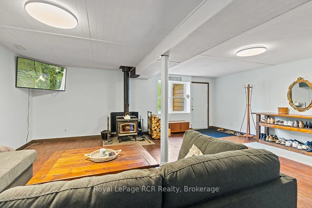 633495 Artemesia-Glenelg Townline