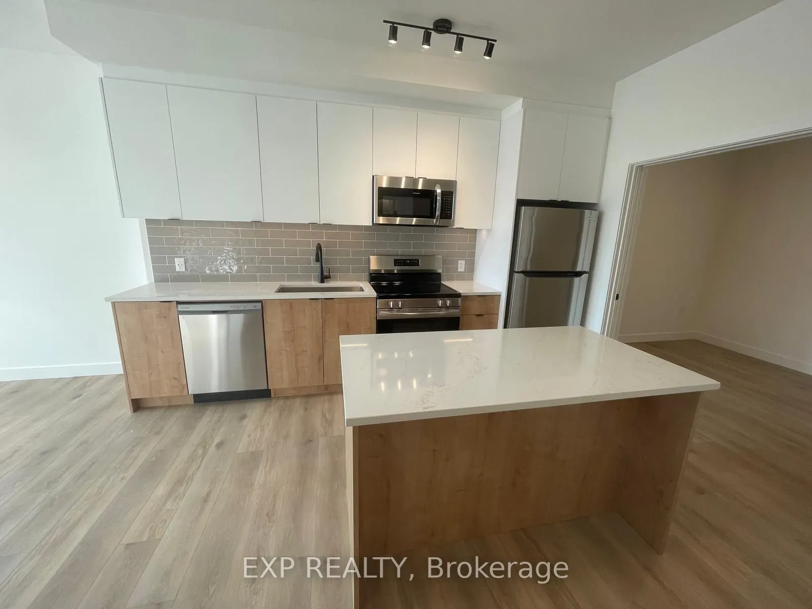 1600 James Naismith Drive, #222