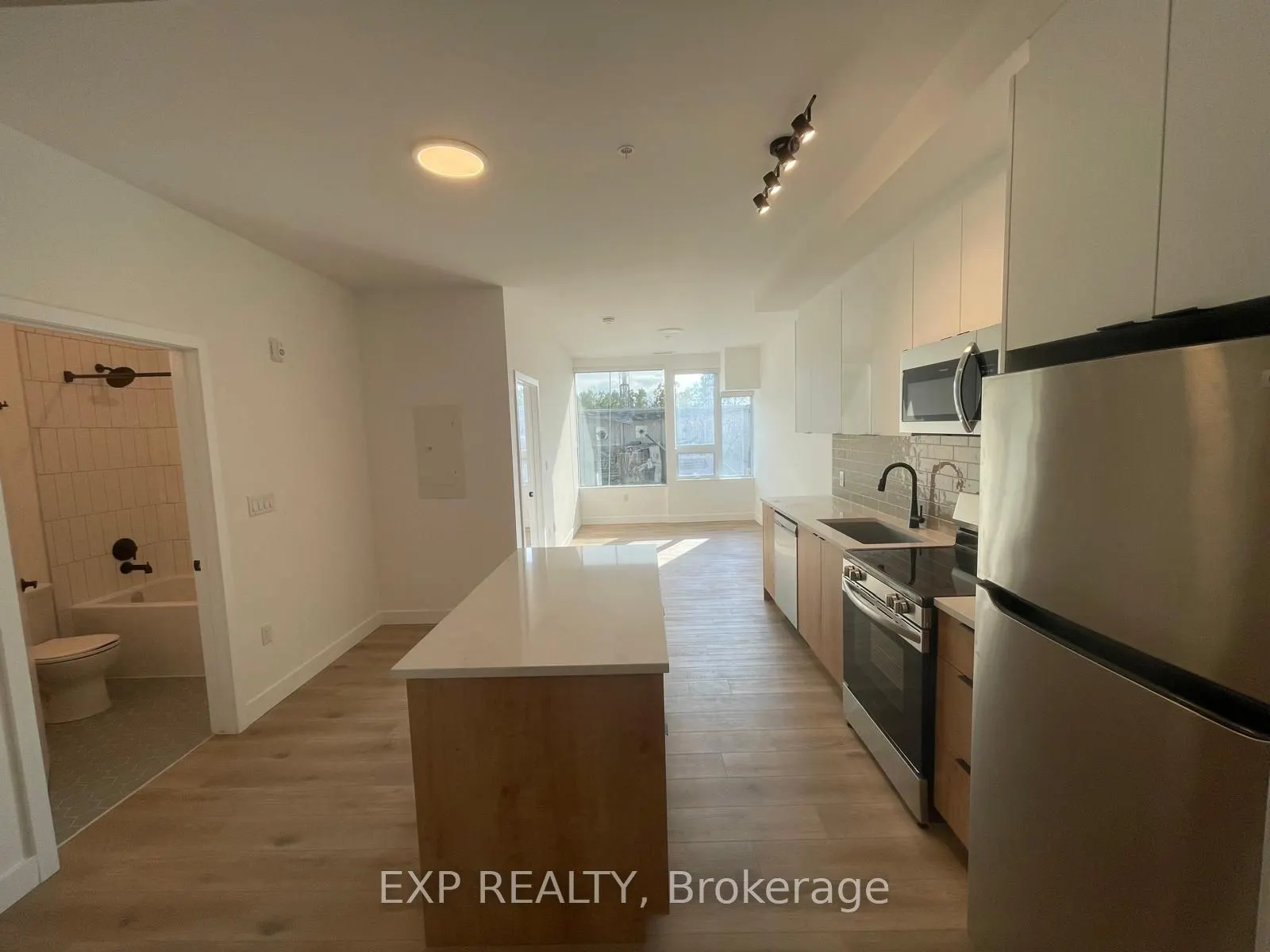 1600 James Naismith Drive, #222