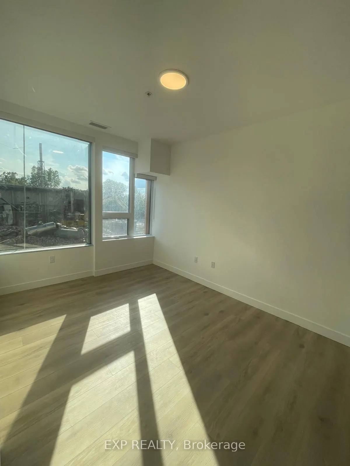 1600 James Naismith Drive, #222