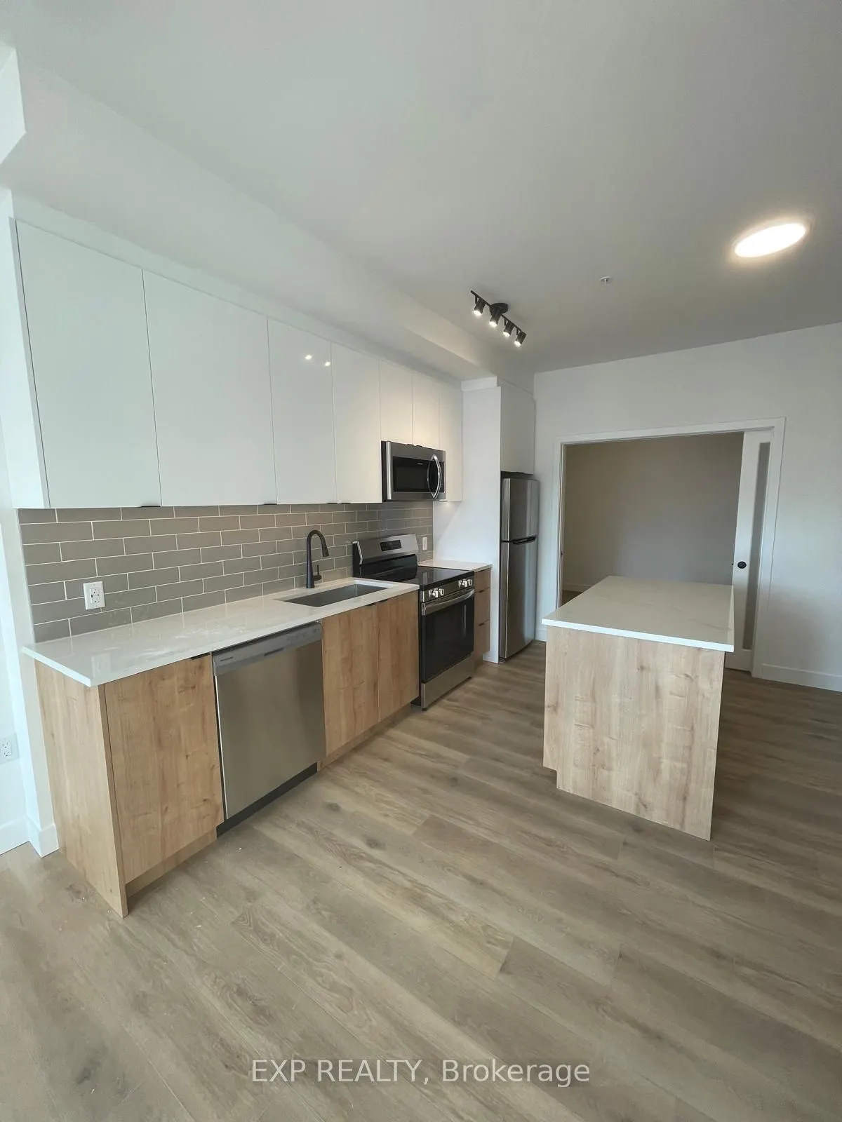 1600 James Naismith Drive, #222