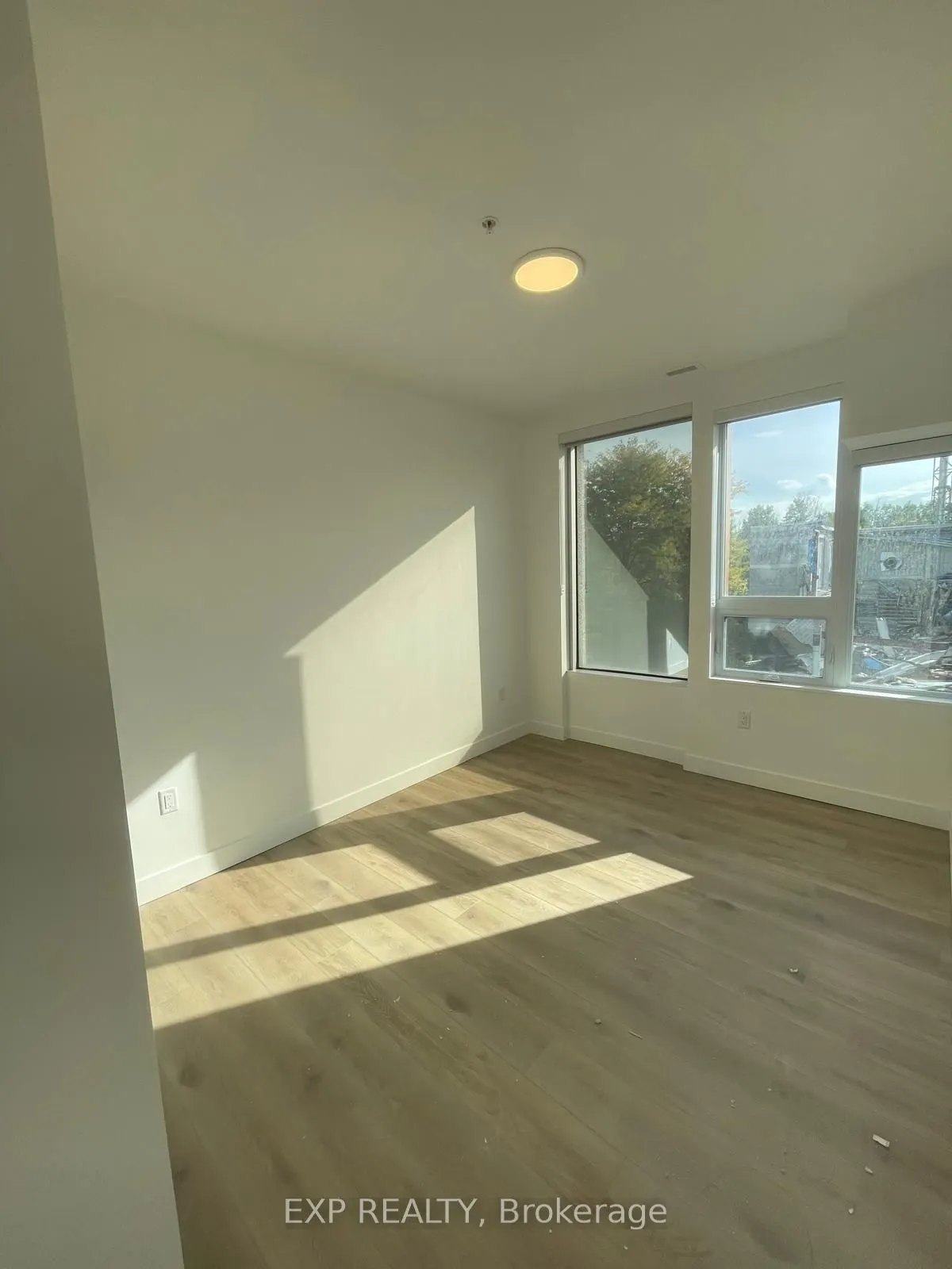 1600 James Naismith Drive, #222