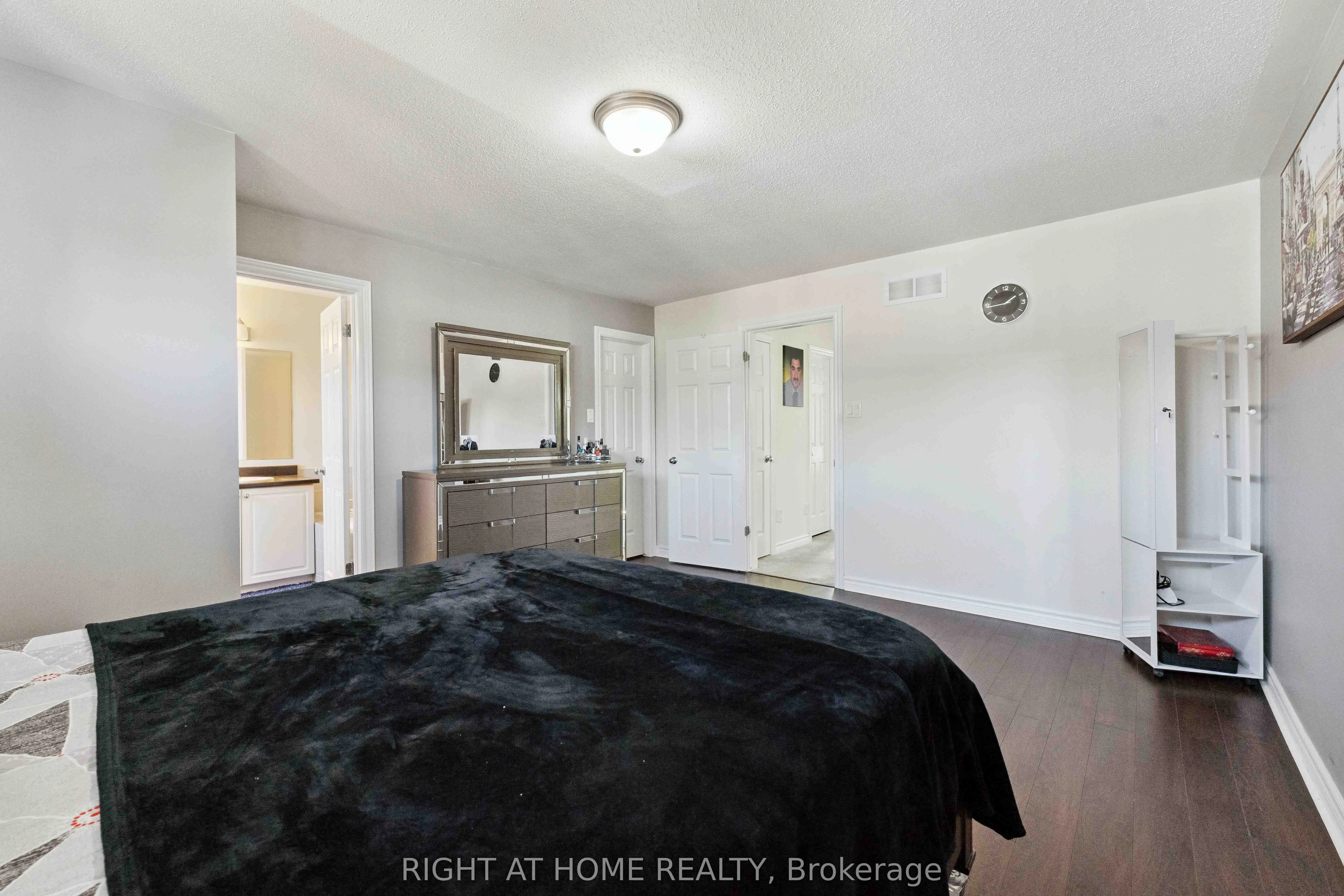 173 Garrity Crescent