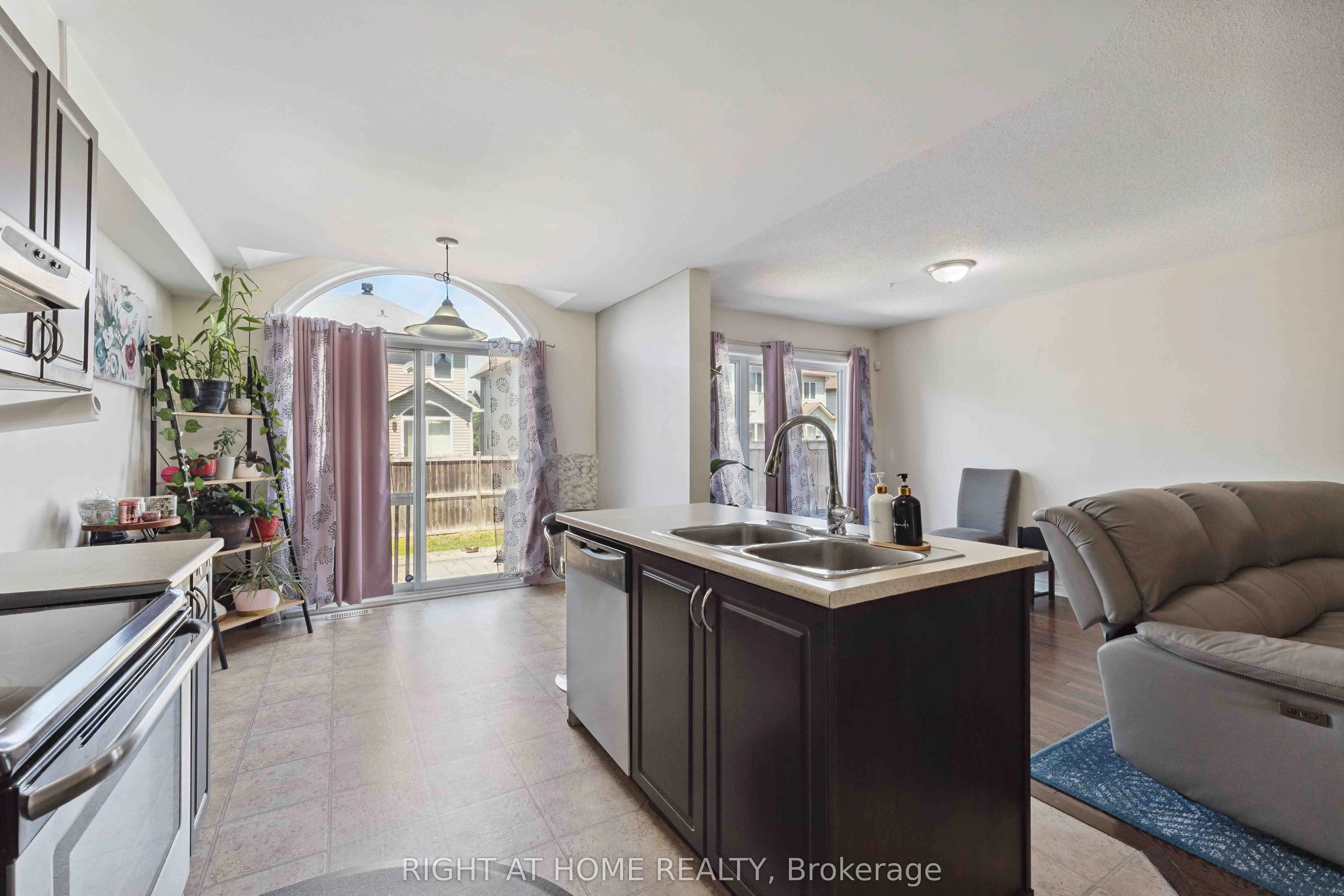 173 Garrity Crescent