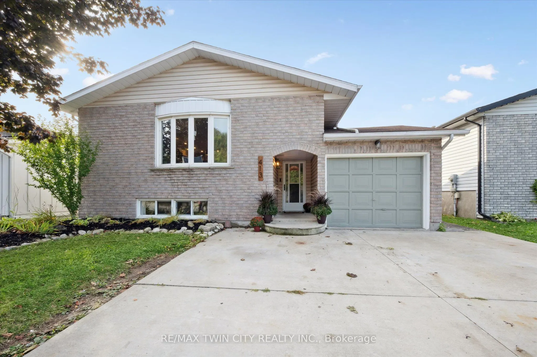 413 Scott Road