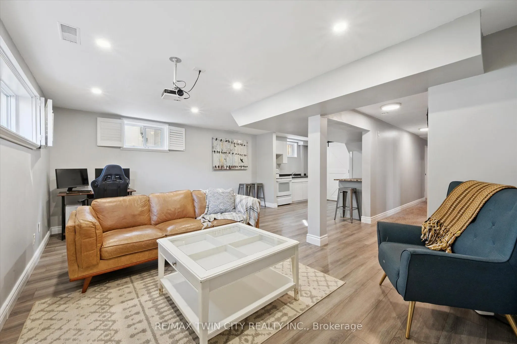 413 Scott Road