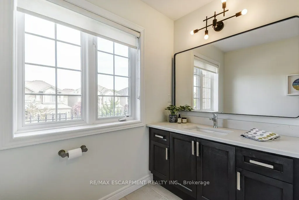 195 Painter Terrace