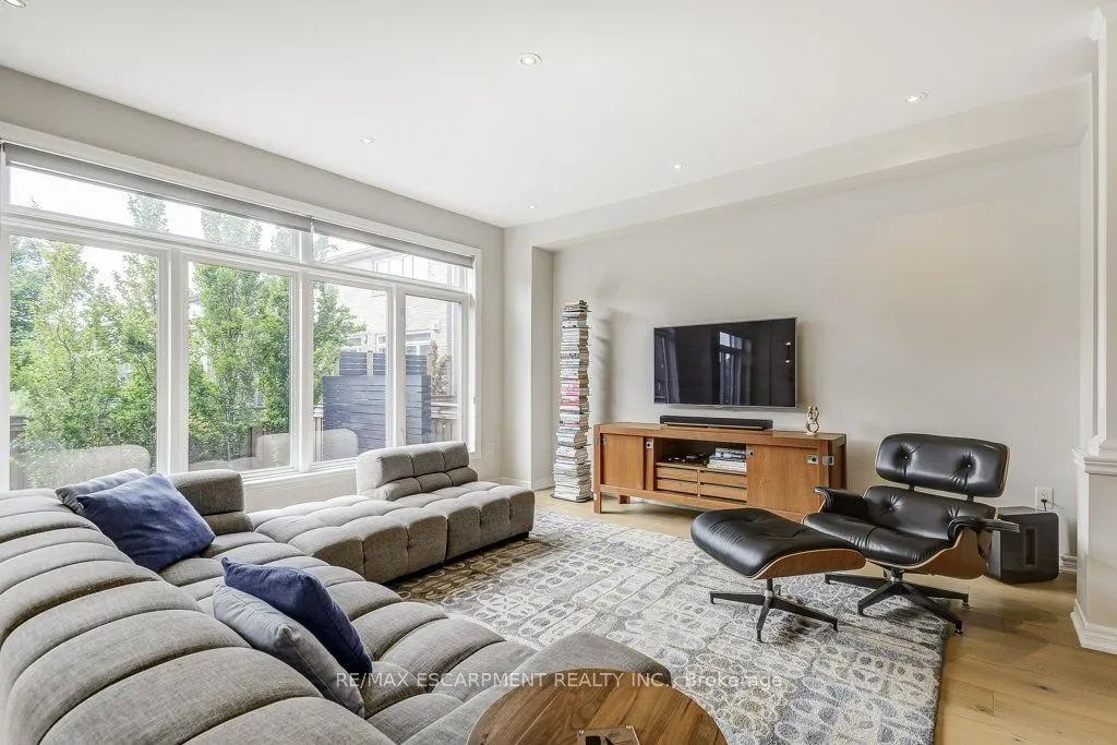 195 Painter Terrace