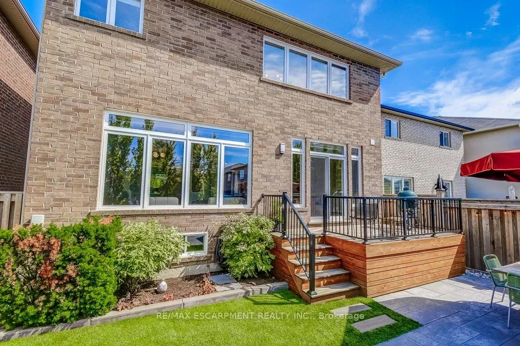 195 Painter Terrace