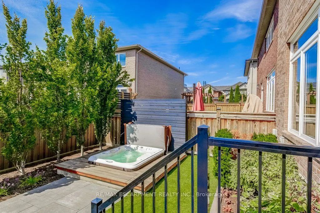 195 Painter Terrace