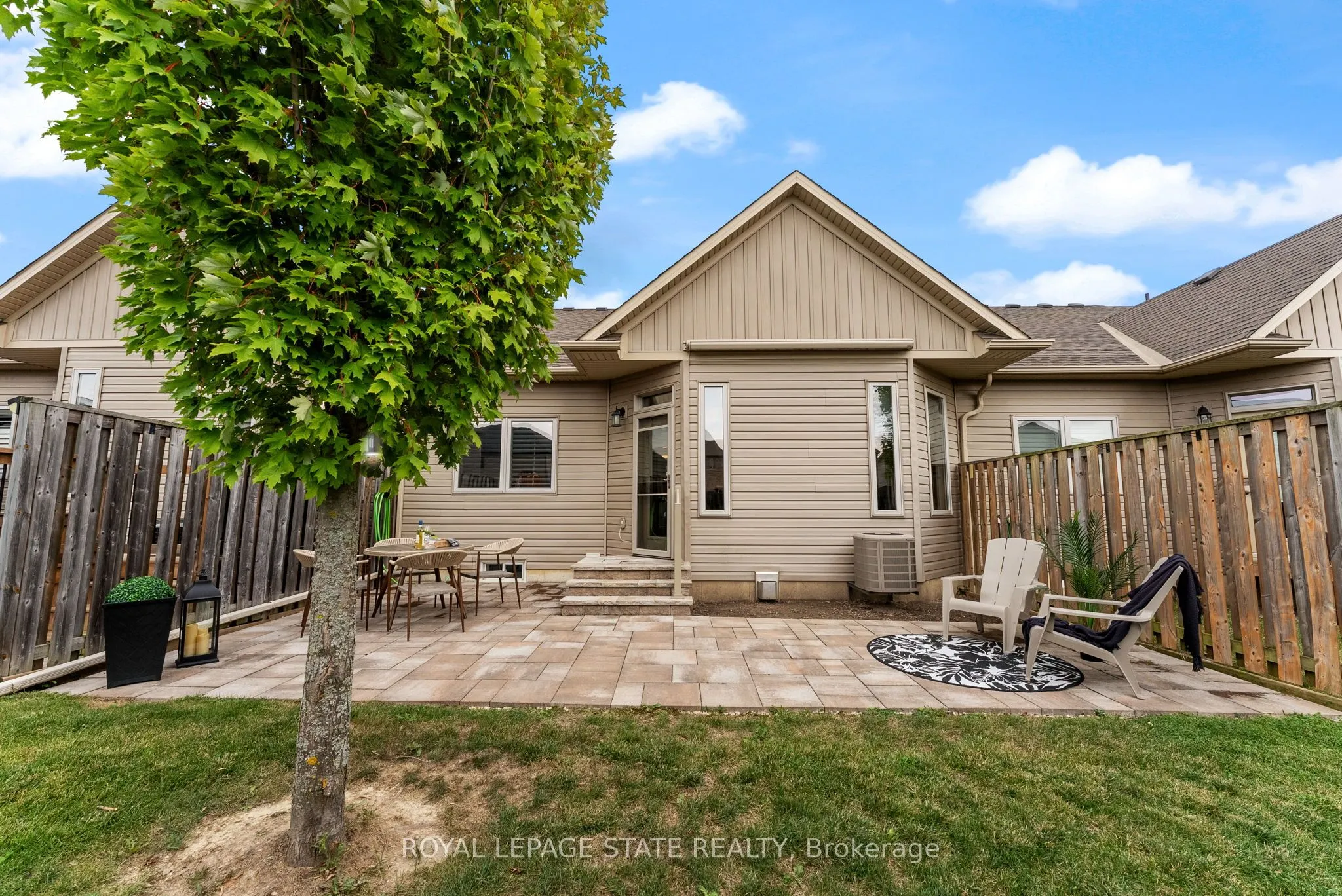 21 Finton Lane, #164