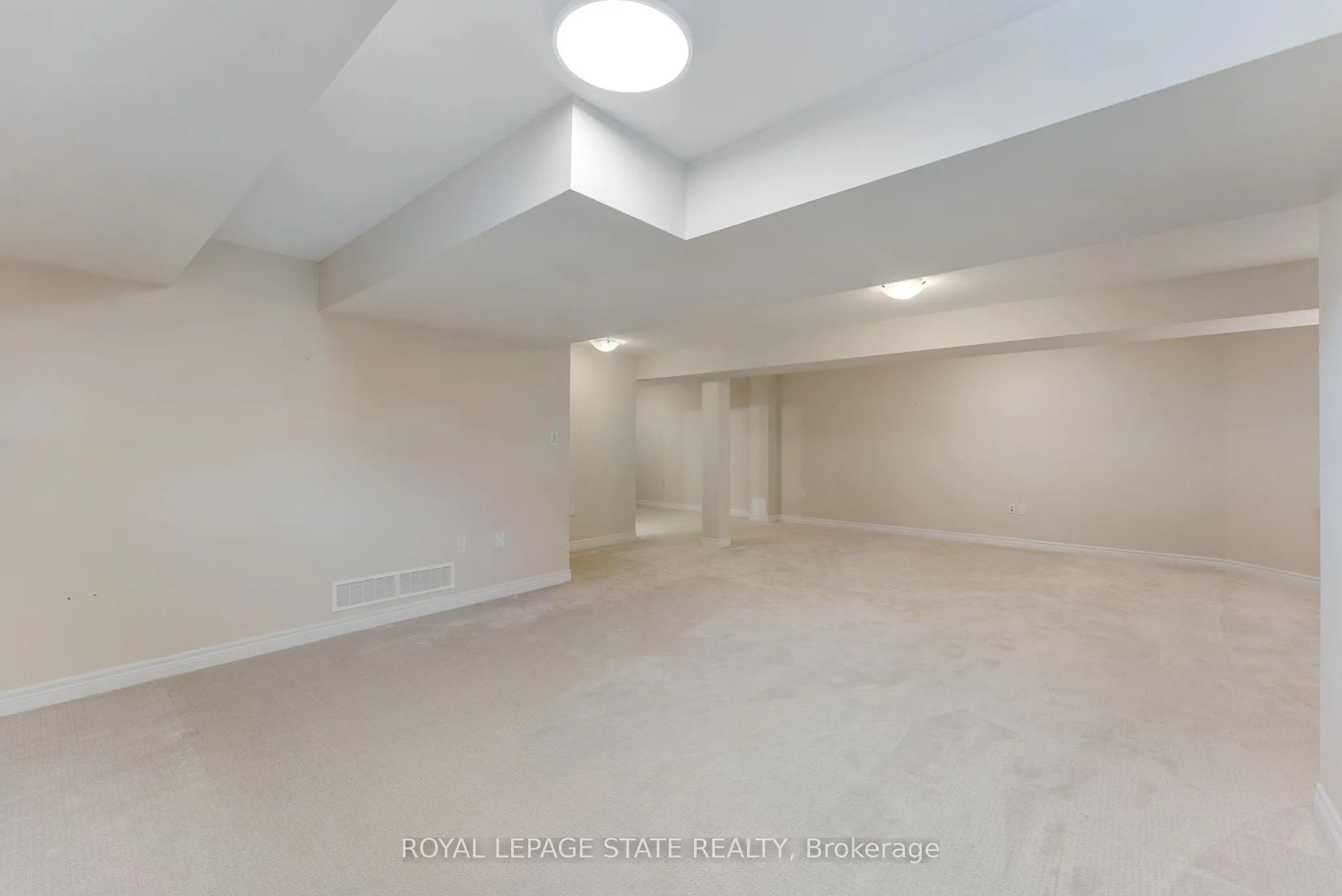 21 Finton Lane, #164