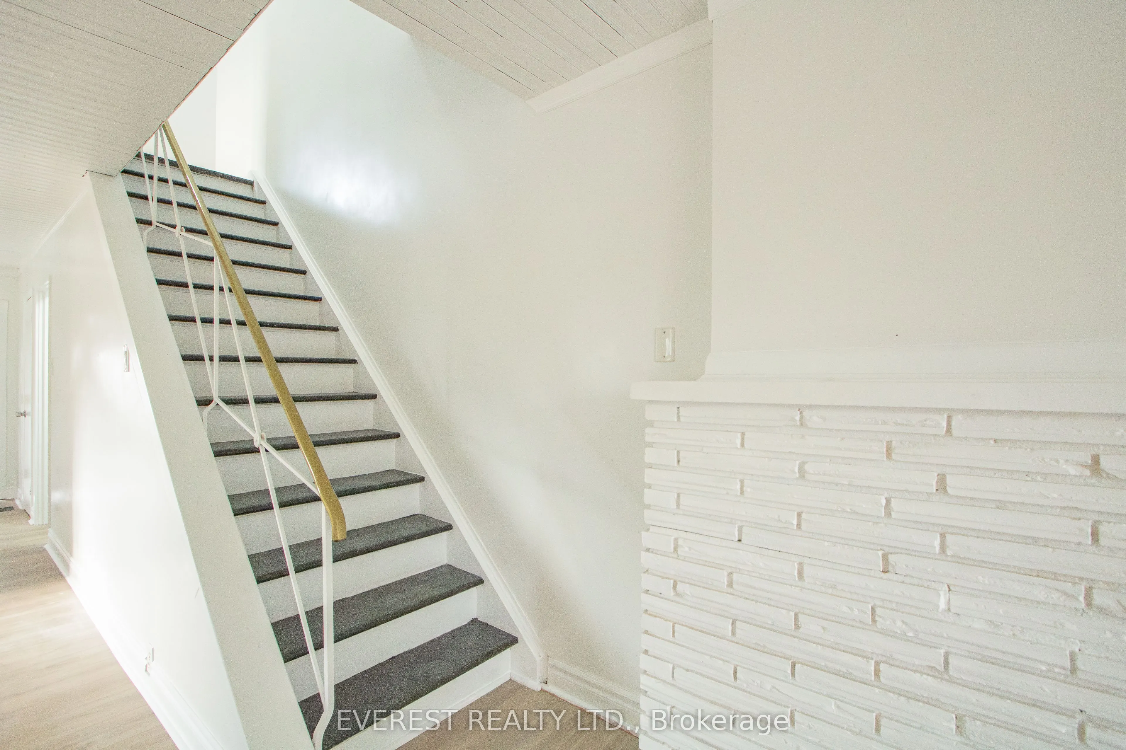 1012 Kipps Lane, #12