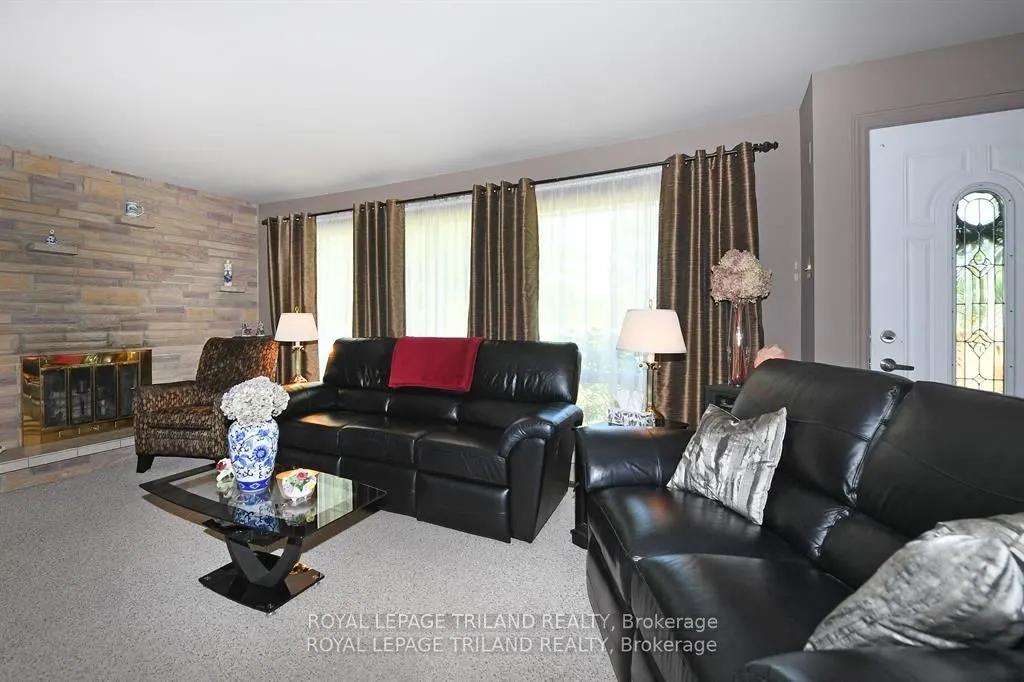 5103 Dundas Street