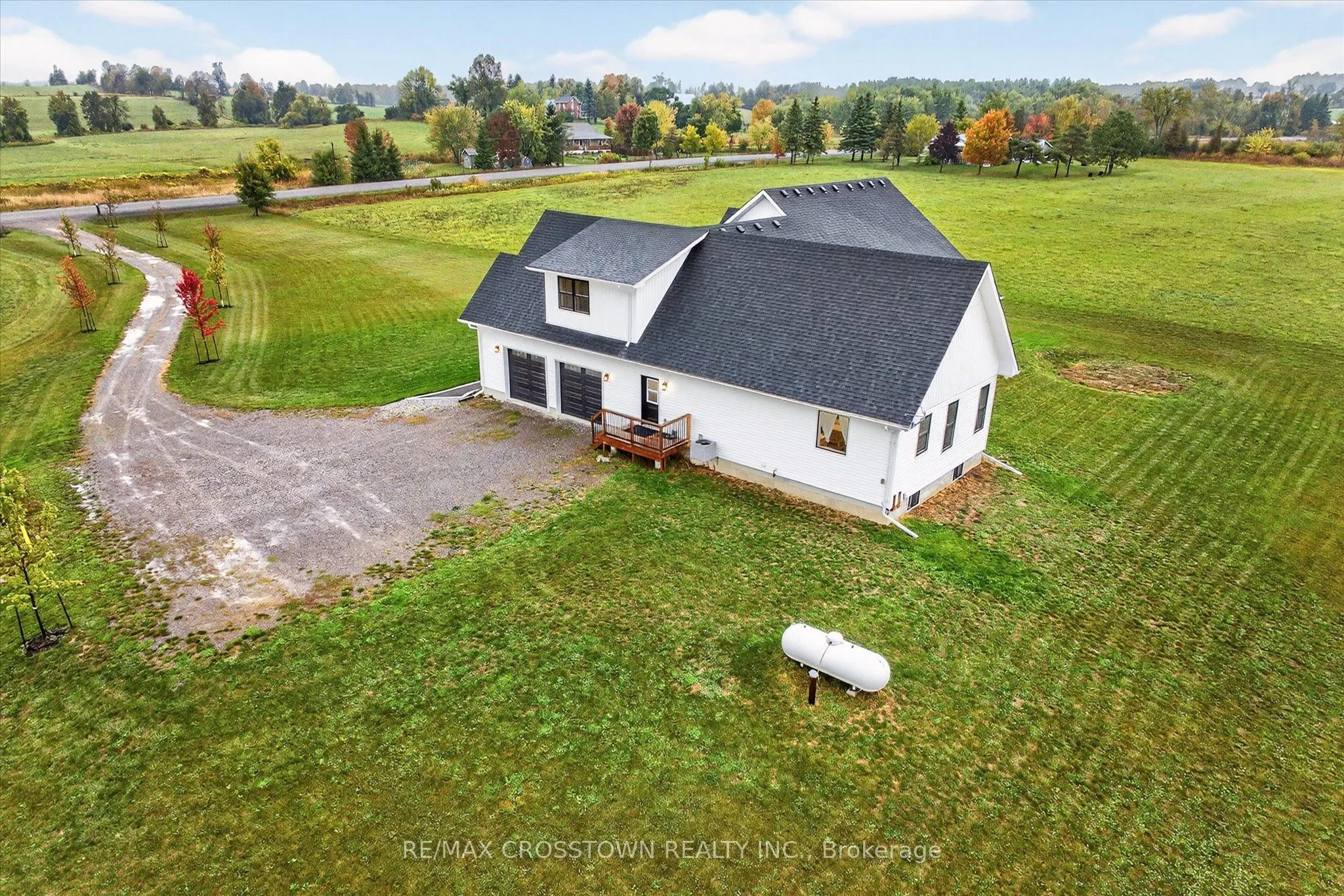 613 County Rd 8 Road