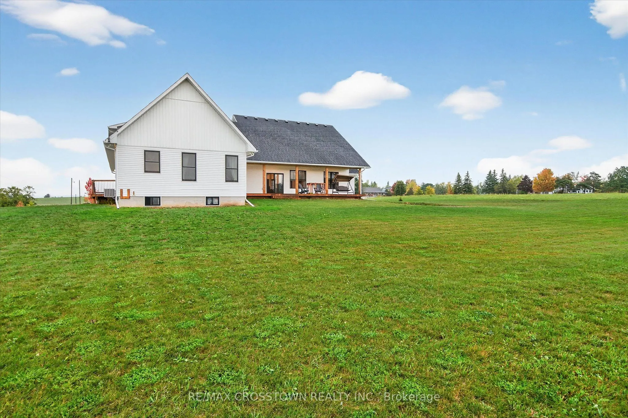 613 County Rd 8 Road
