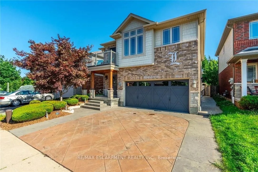 16 Sycamore Crescent