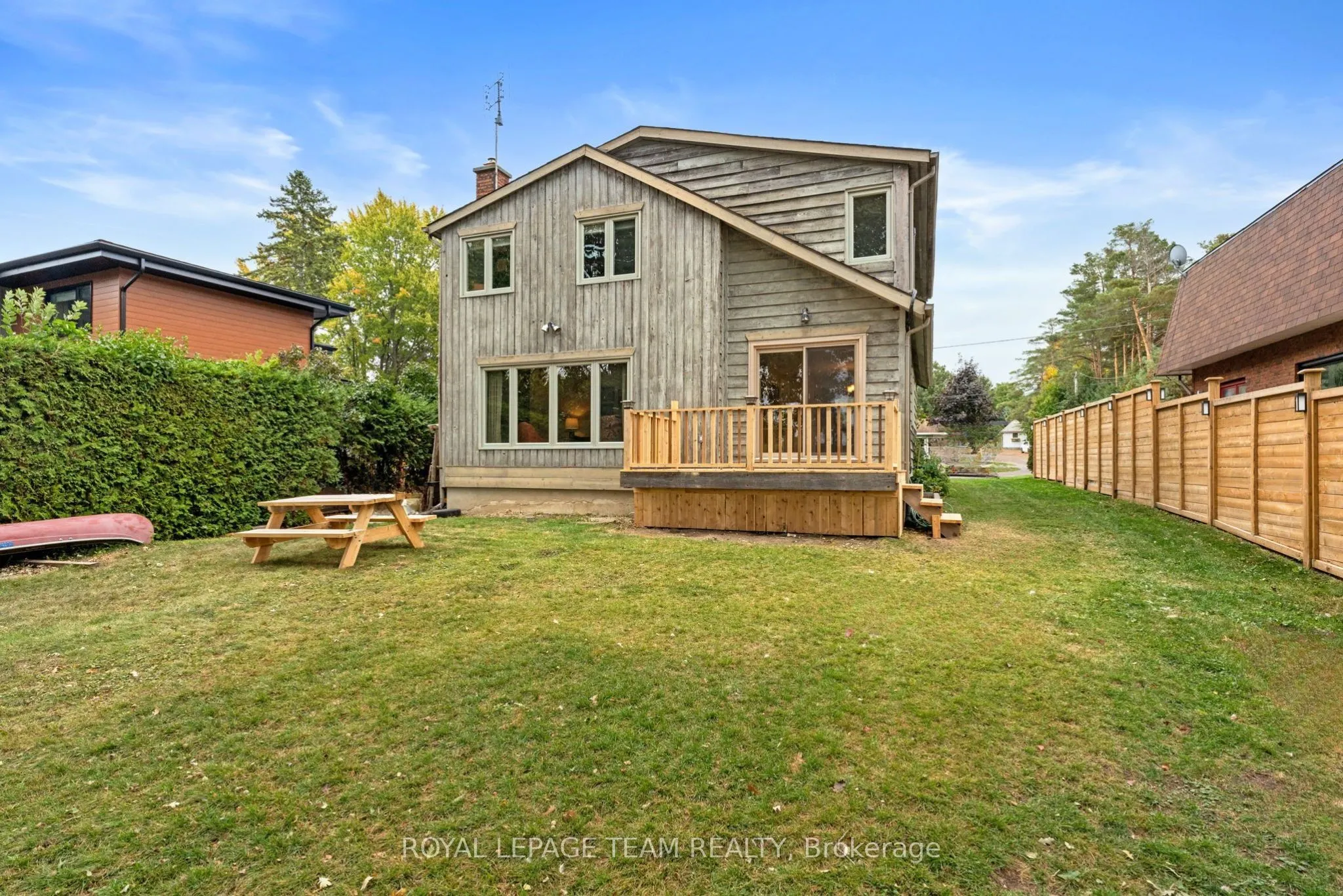 1119 Firefly Lane
