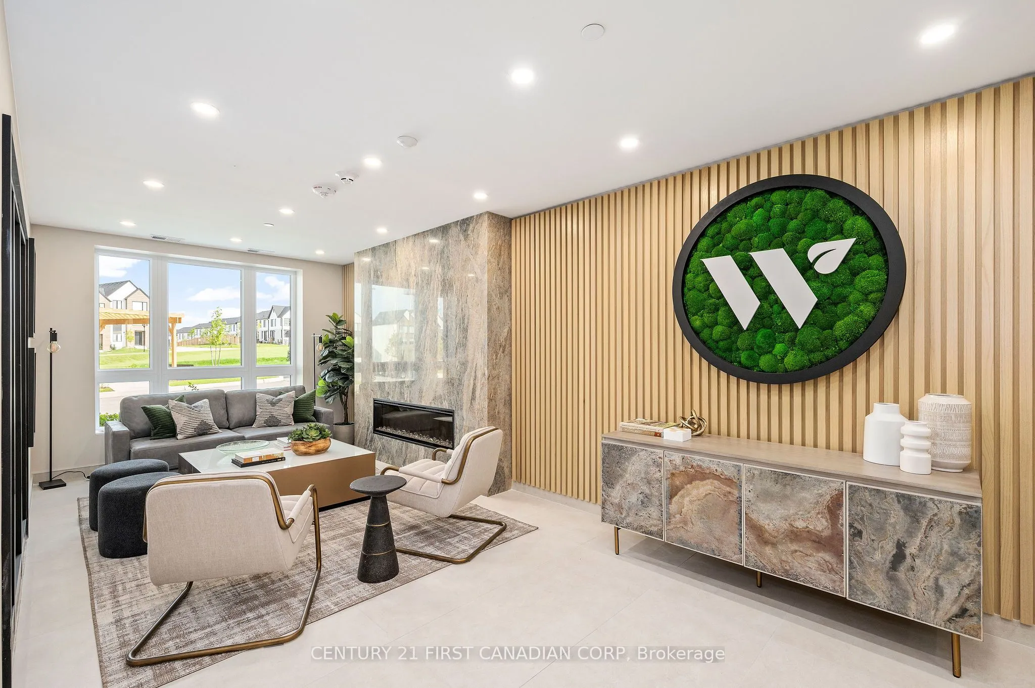 1560 Upper West Avenue, #308