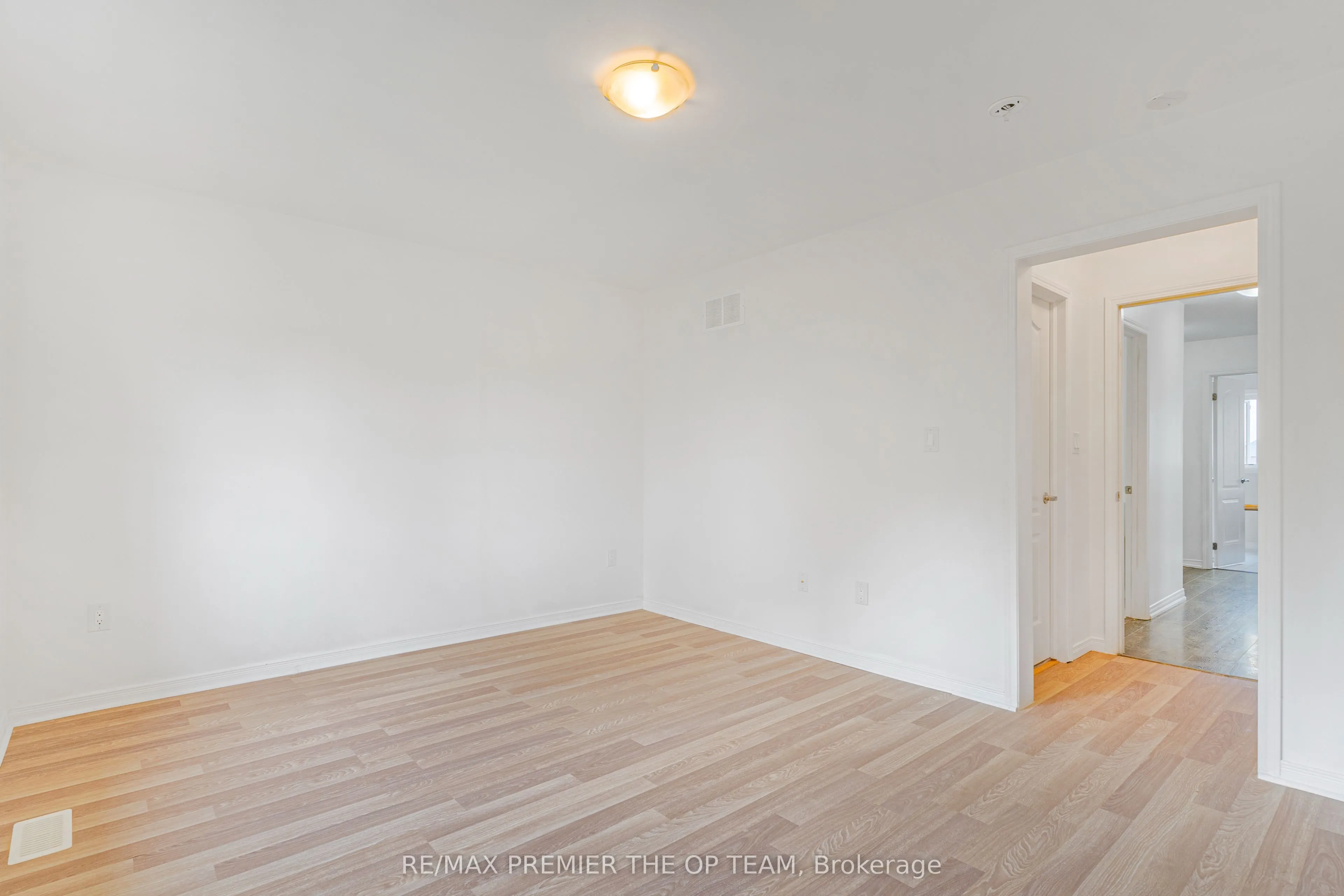 220 Esther Crescent