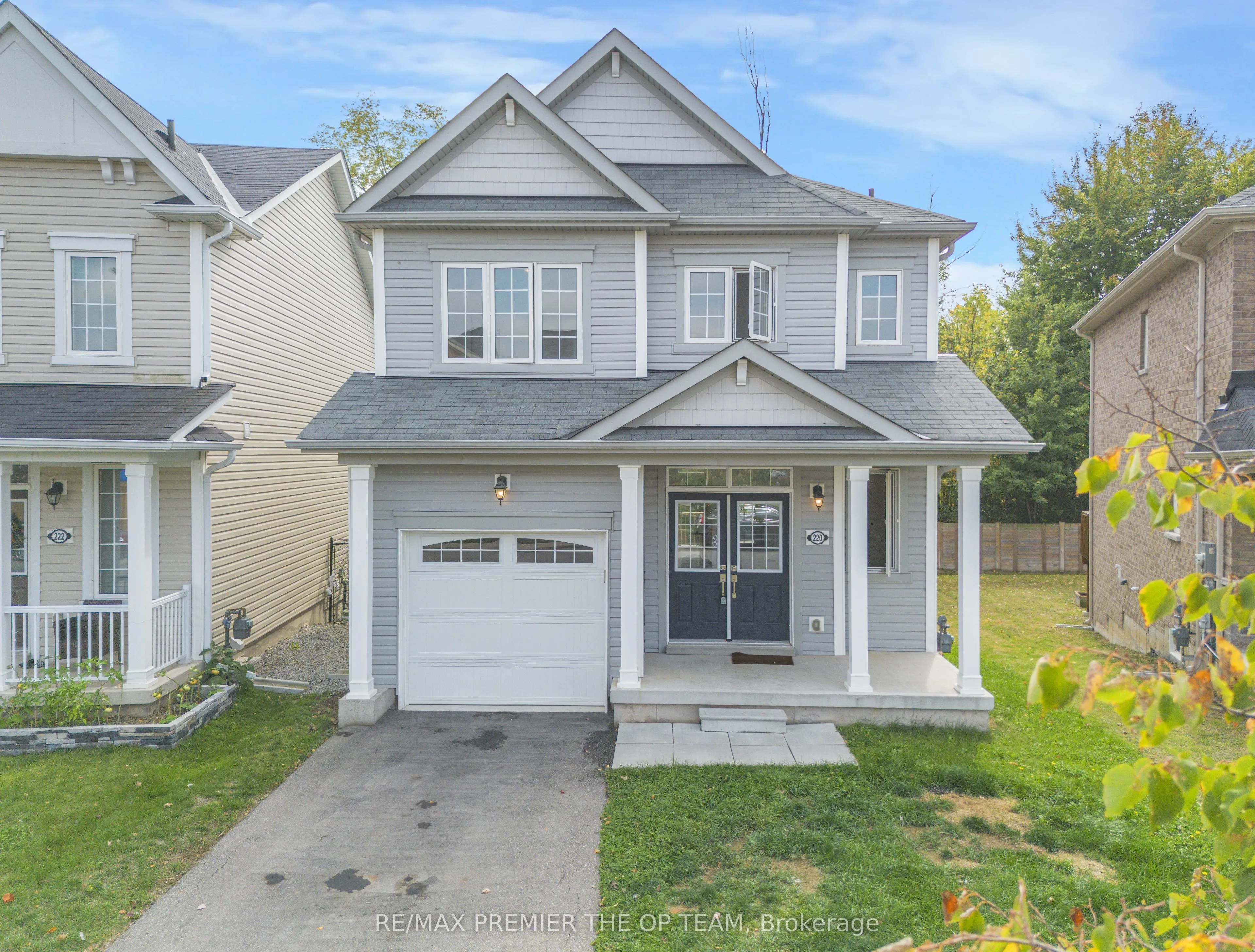 220 Esther Crescent