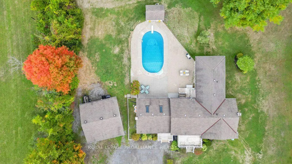466 Mackenzie Road