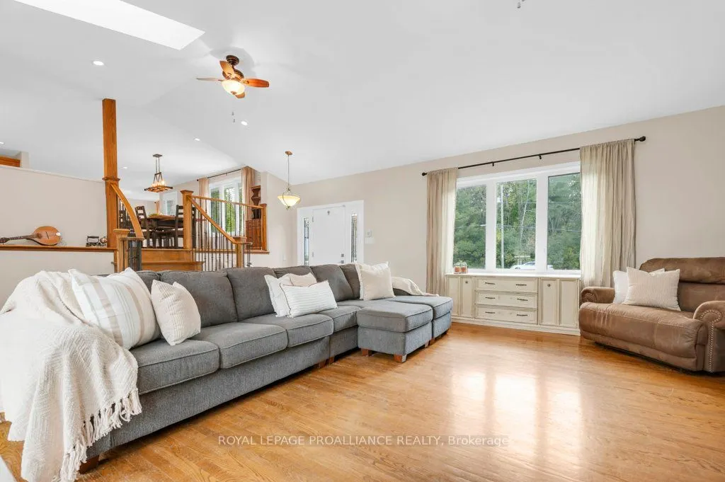466 Mackenzie Road