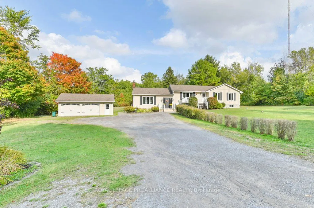 466 Mackenzie Road