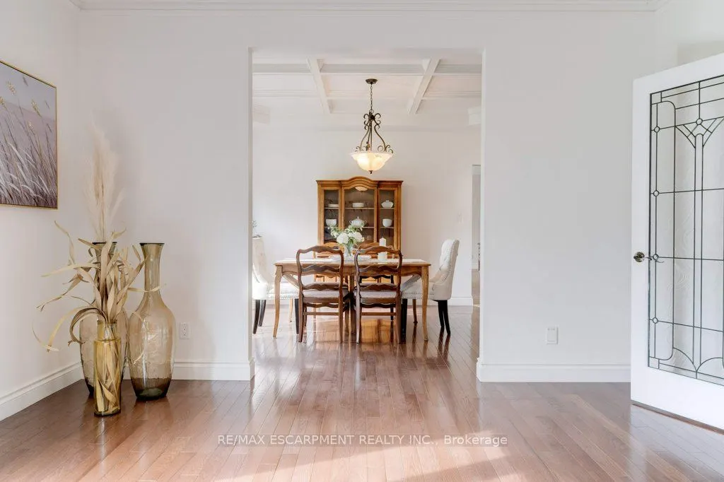 17 TEWS Lane