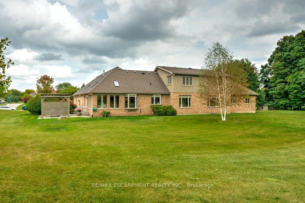 17 TEWS Lane
