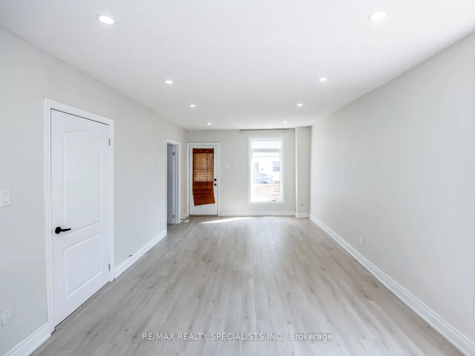 143 GLENDALE Avenue N