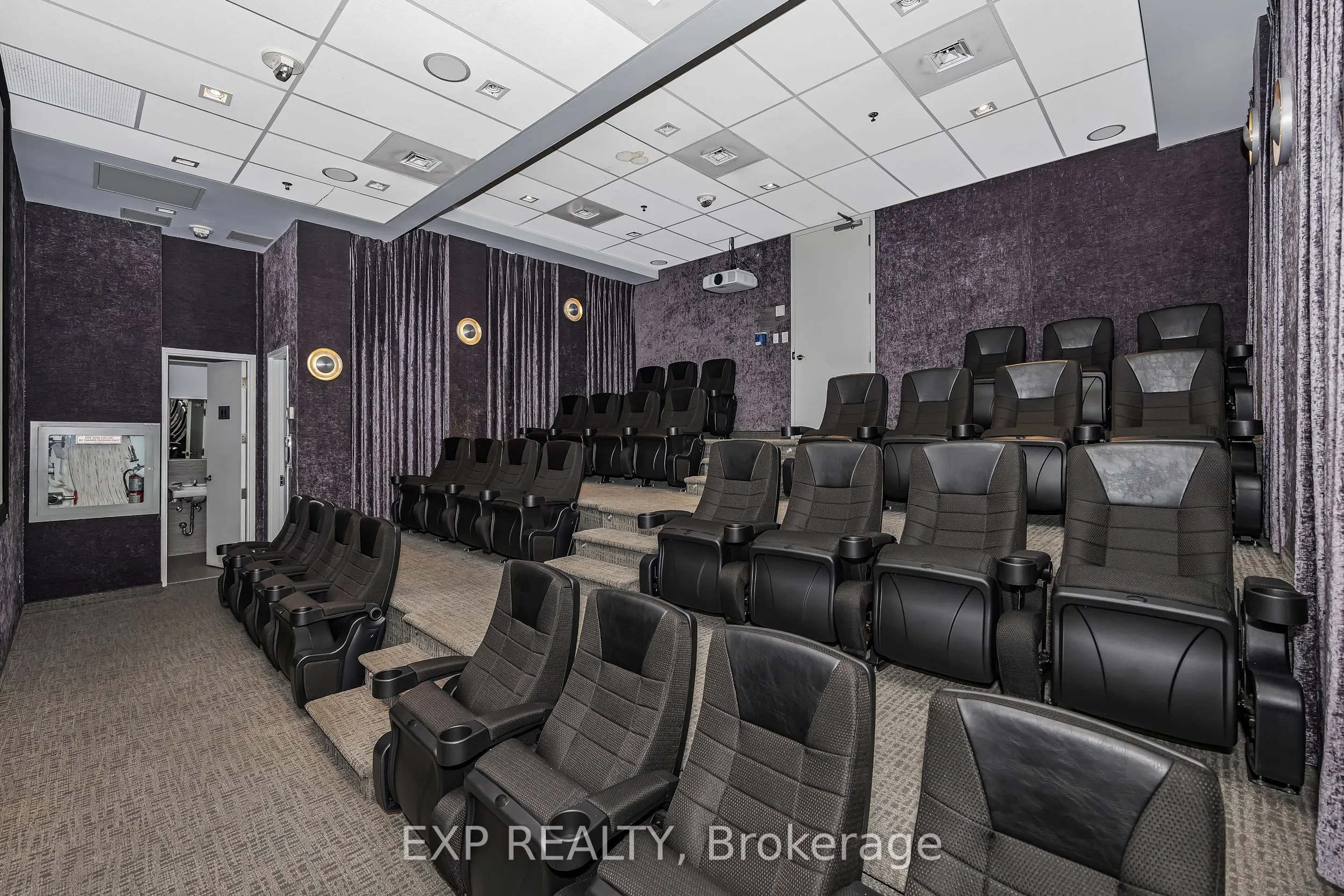 300 Lisgar Street, #812