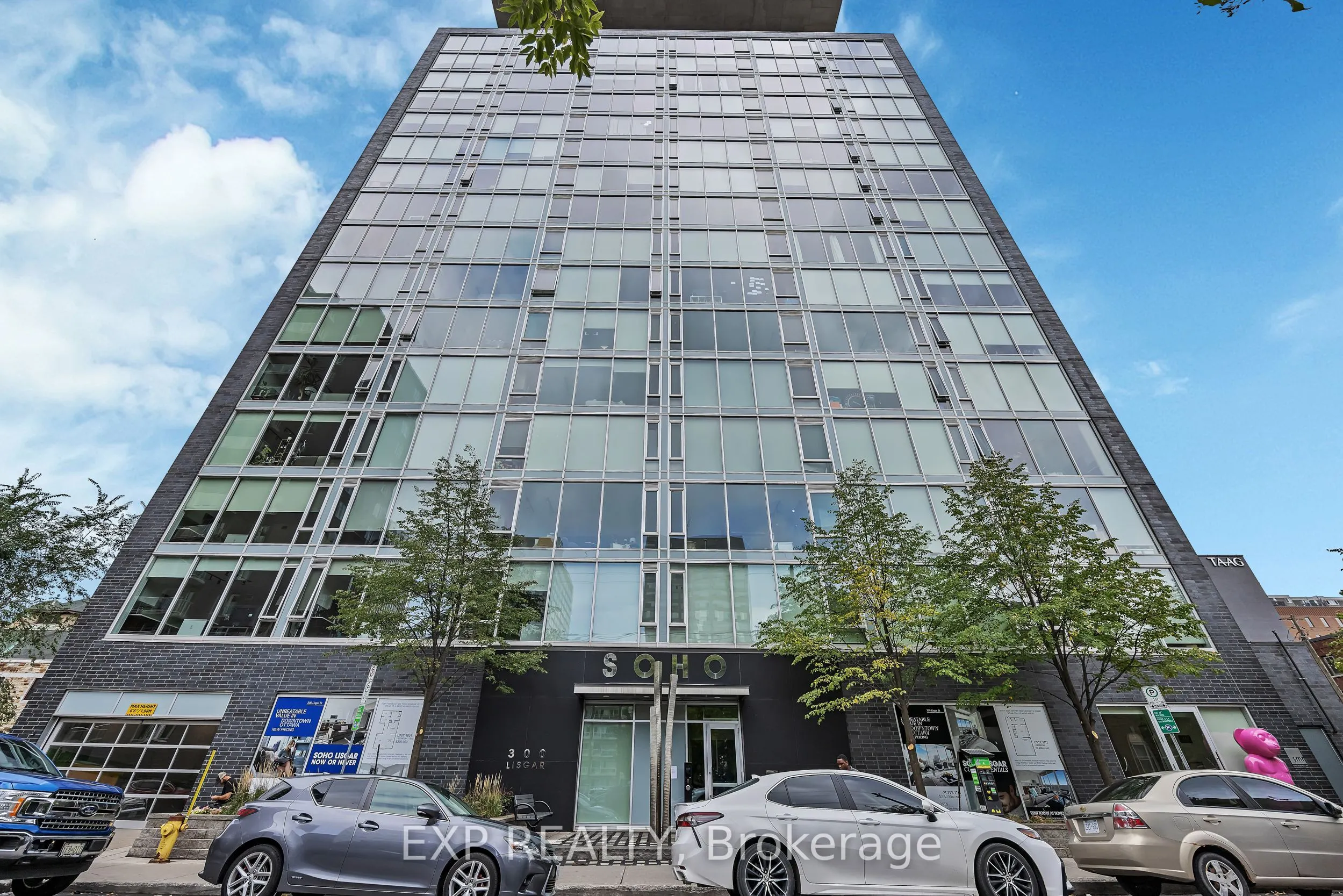 300 Lisgar Street, #812