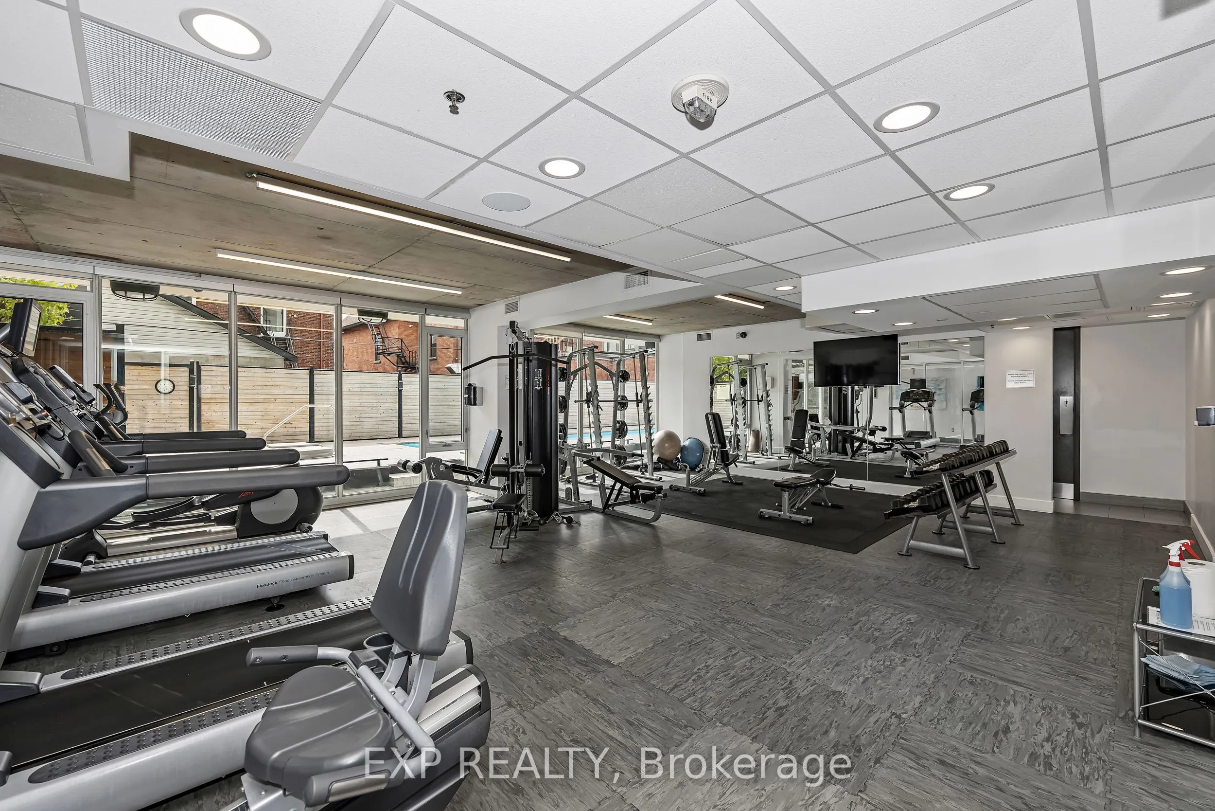 300 Lisgar Street, #812