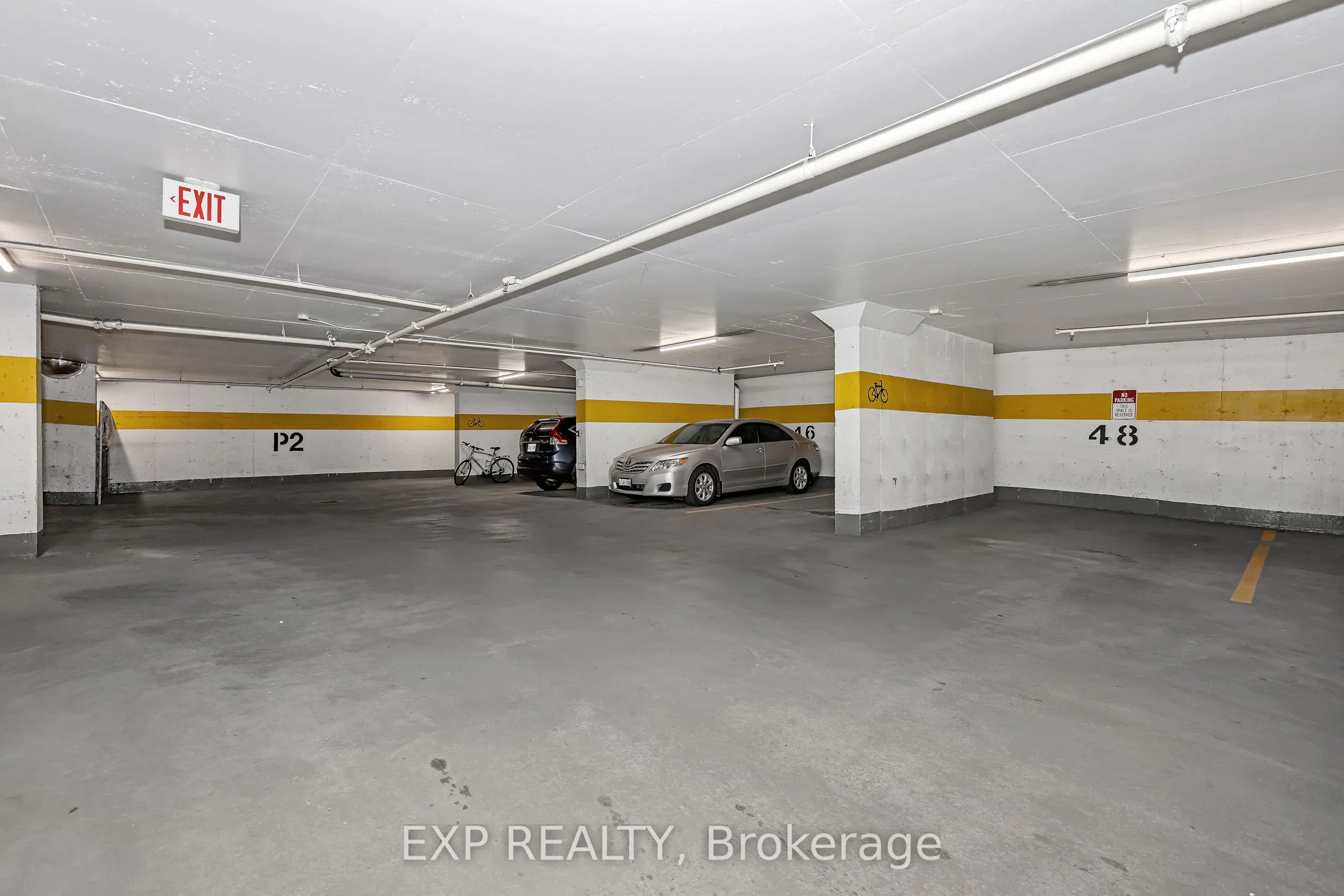 300 Lisgar Street, #812