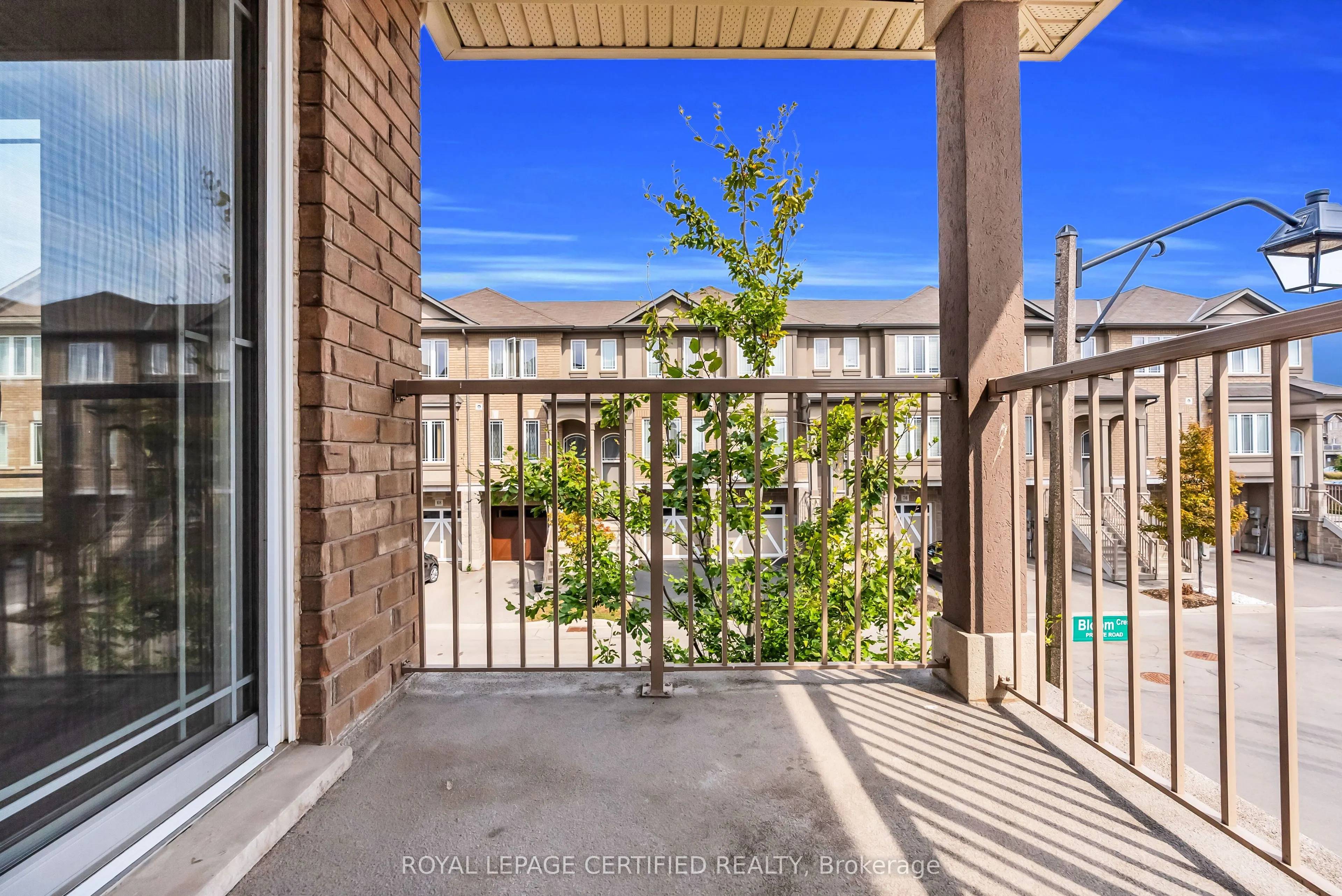 89 Bloom Crescent
