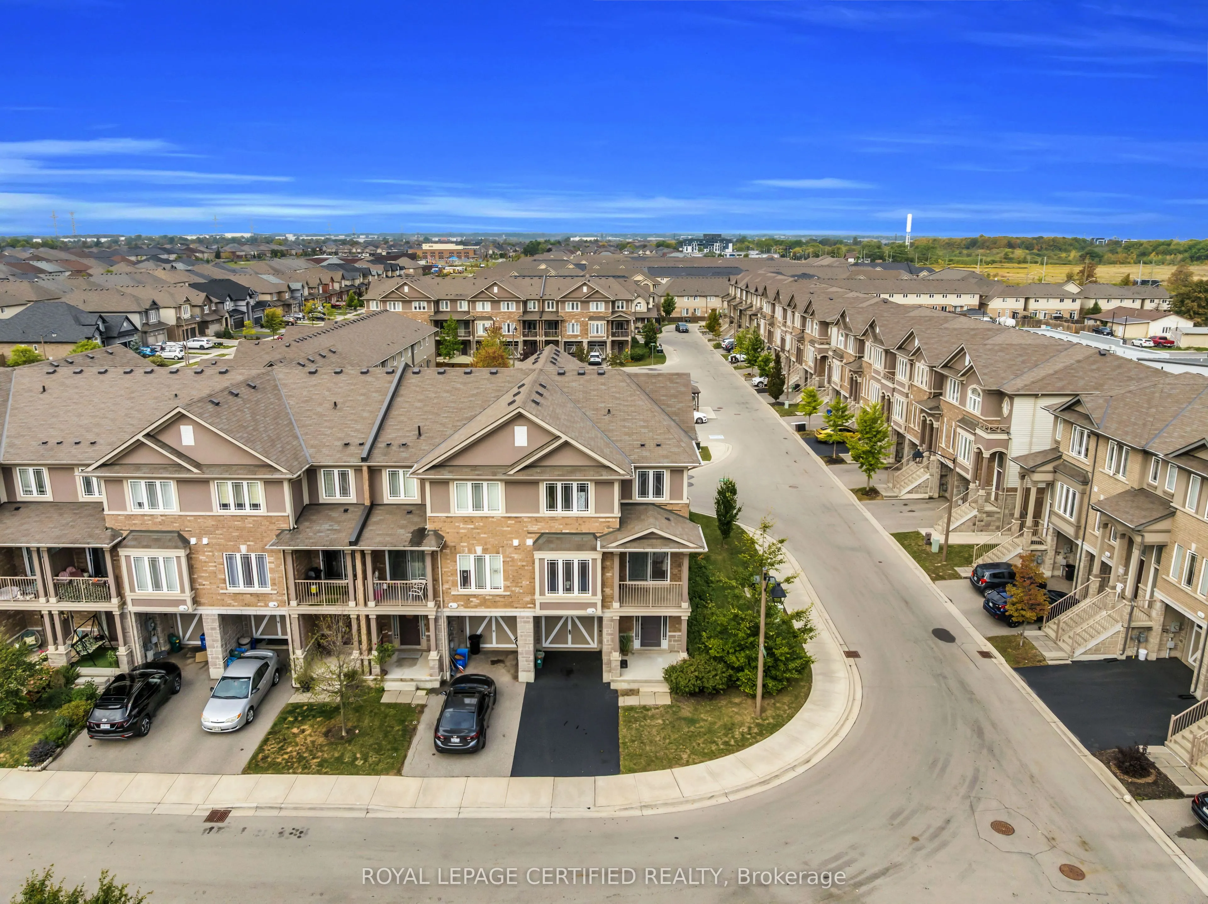 89 Bloom Crescent