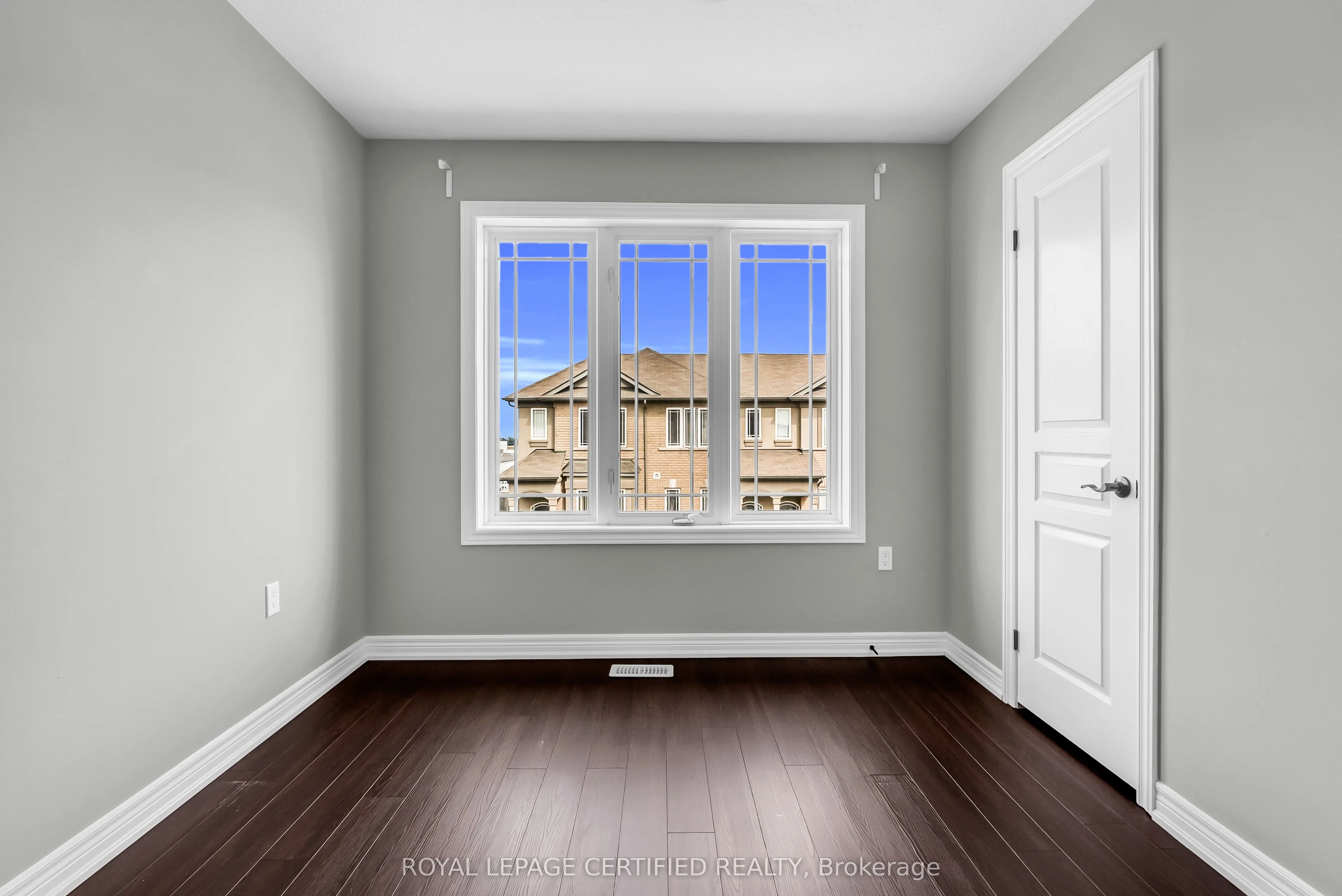 89 Bloom Crescent