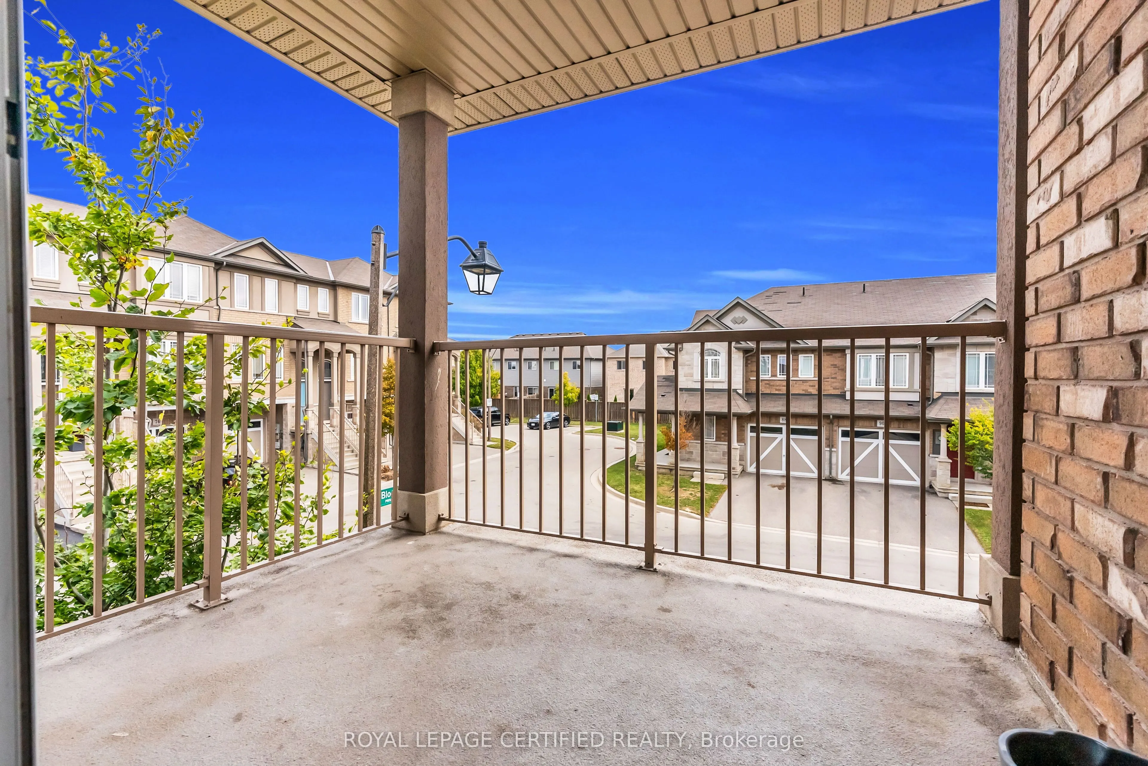 89 Bloom Crescent