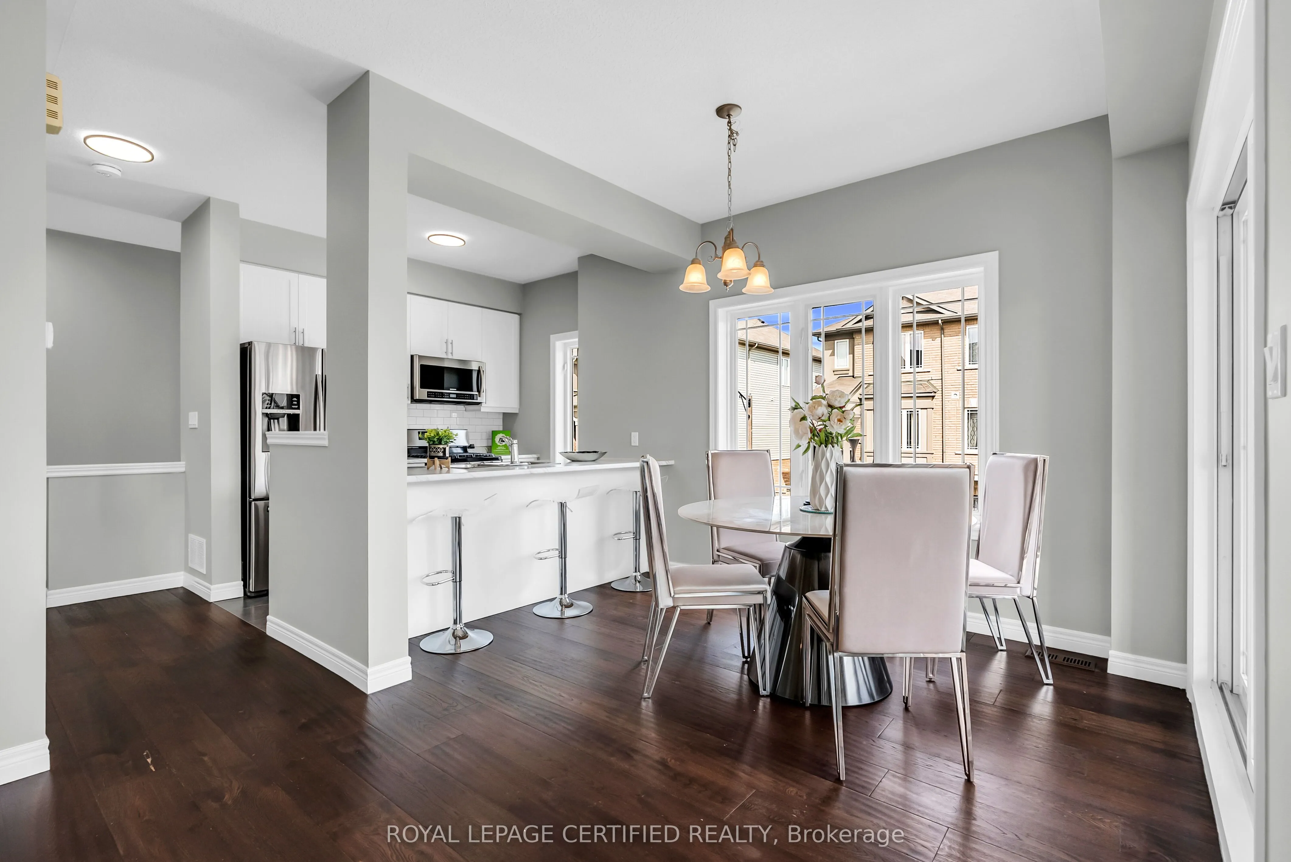 89 Bloom Crescent