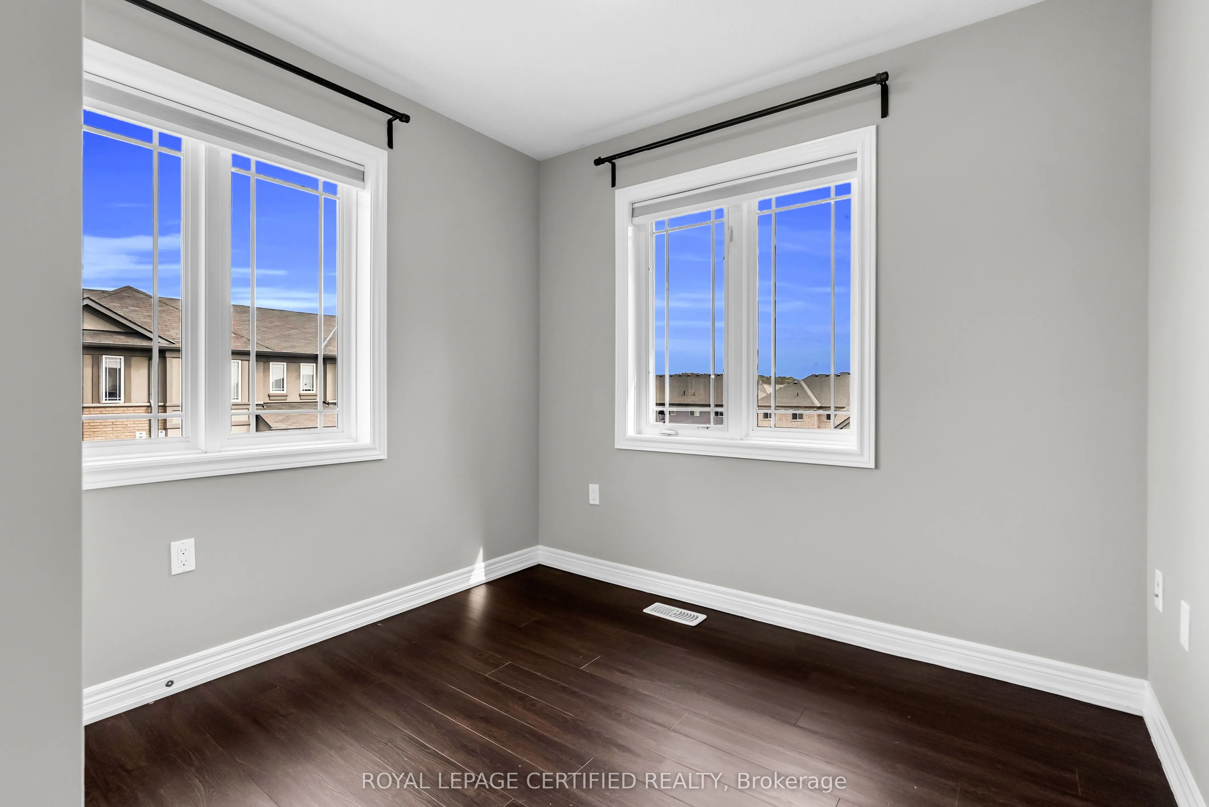 89 Bloom Crescent