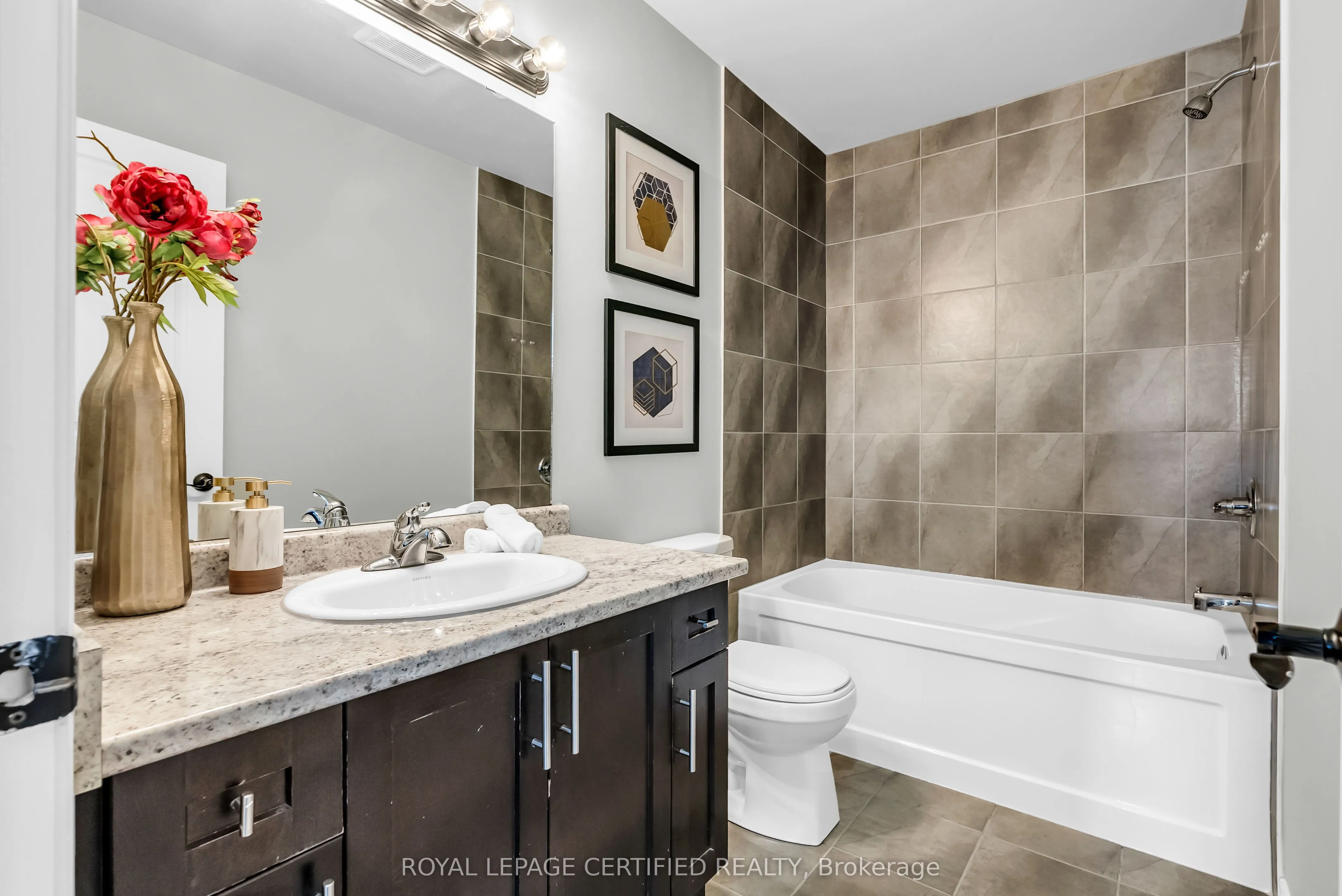89 Bloom Crescent