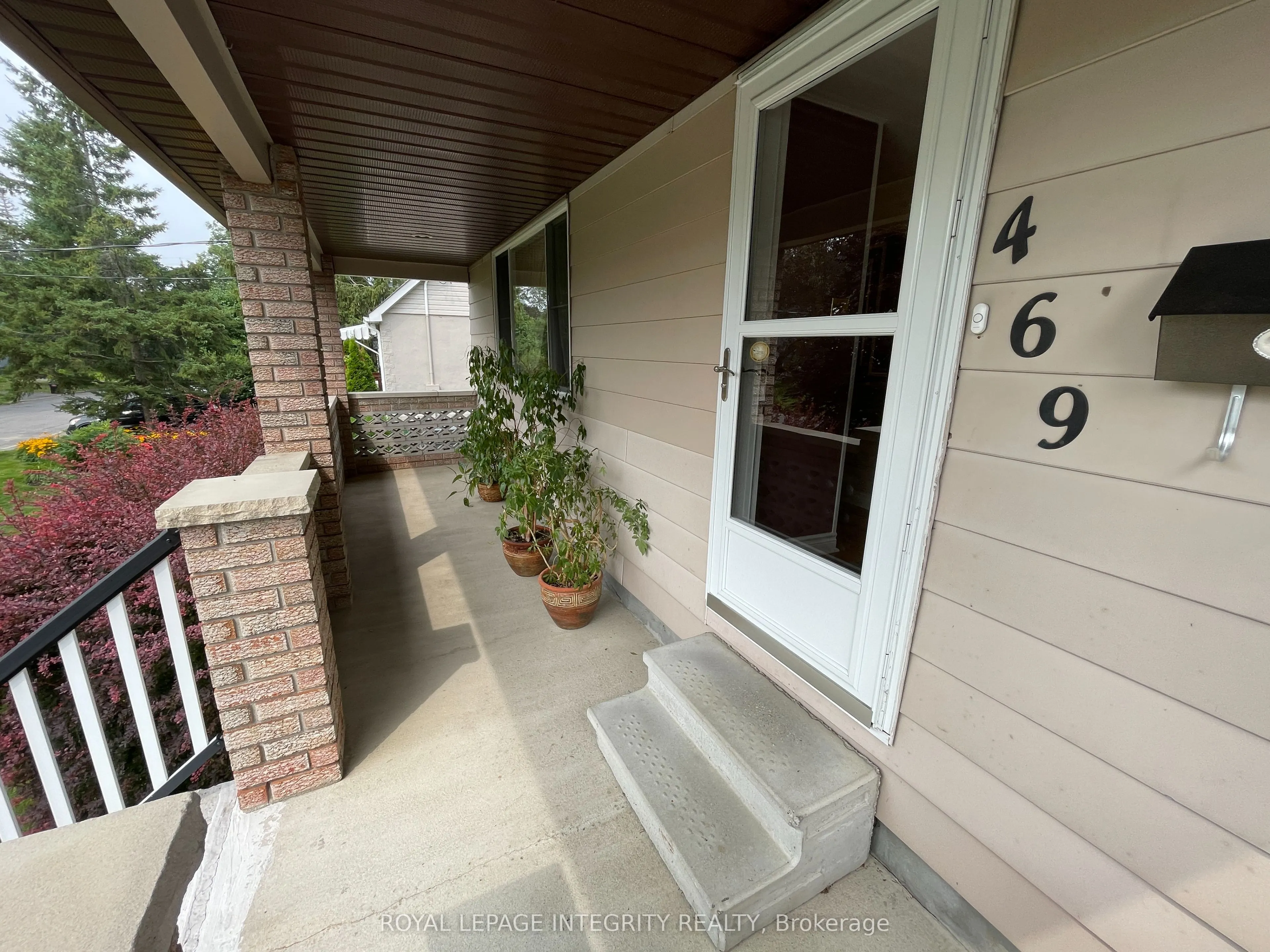 469 Guy Street