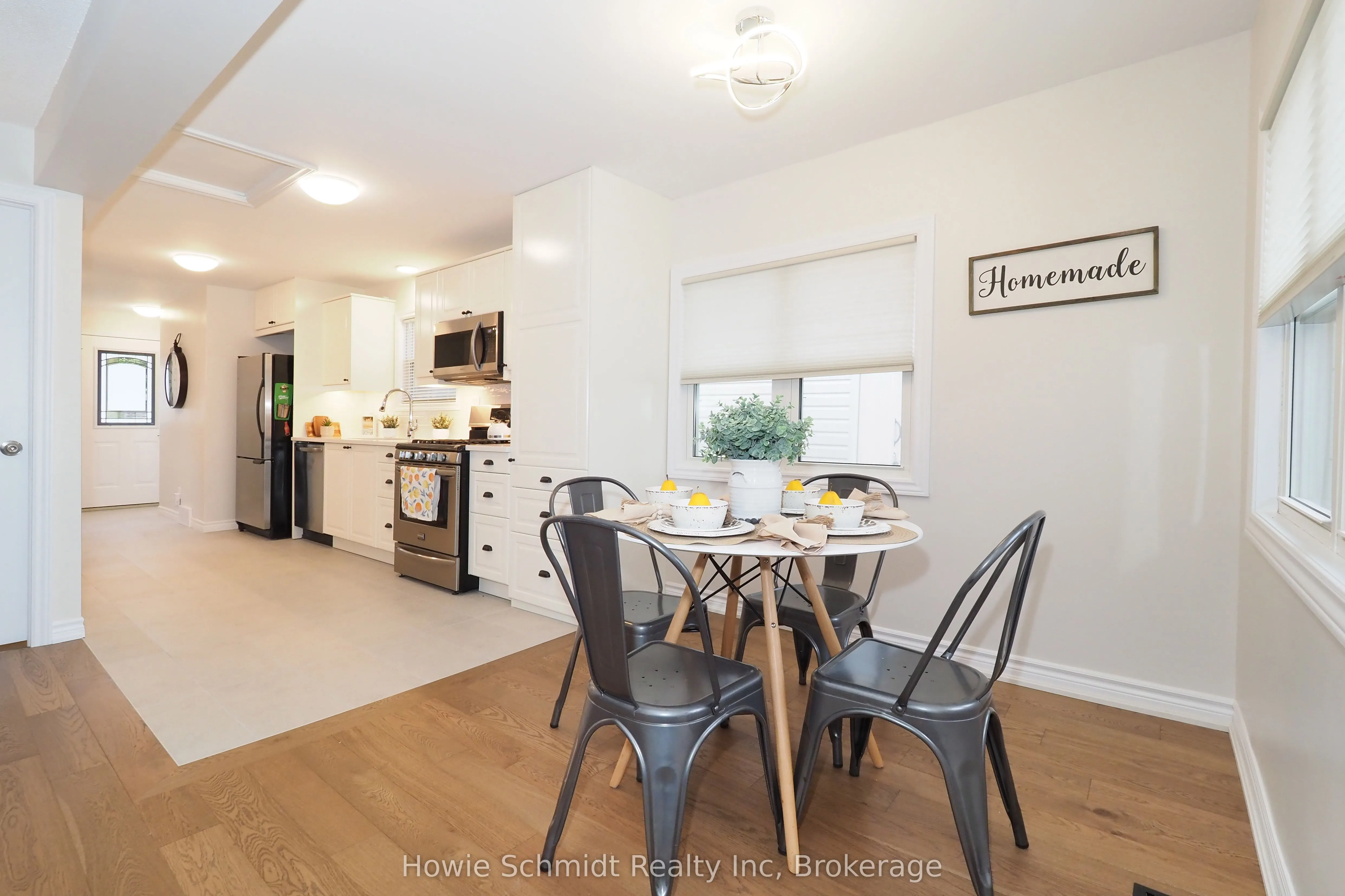 50 Holly Trail