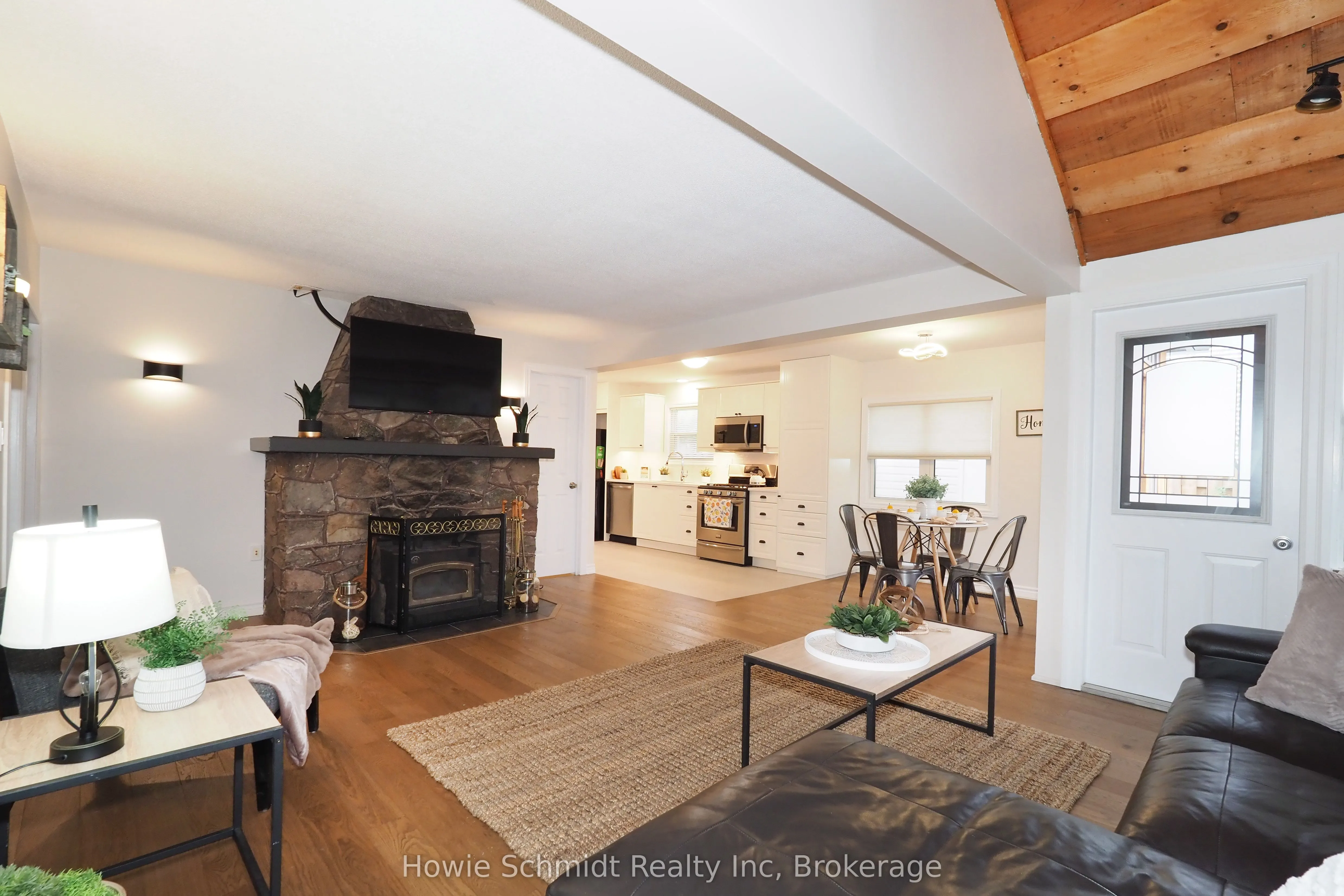 50 Holly Trail