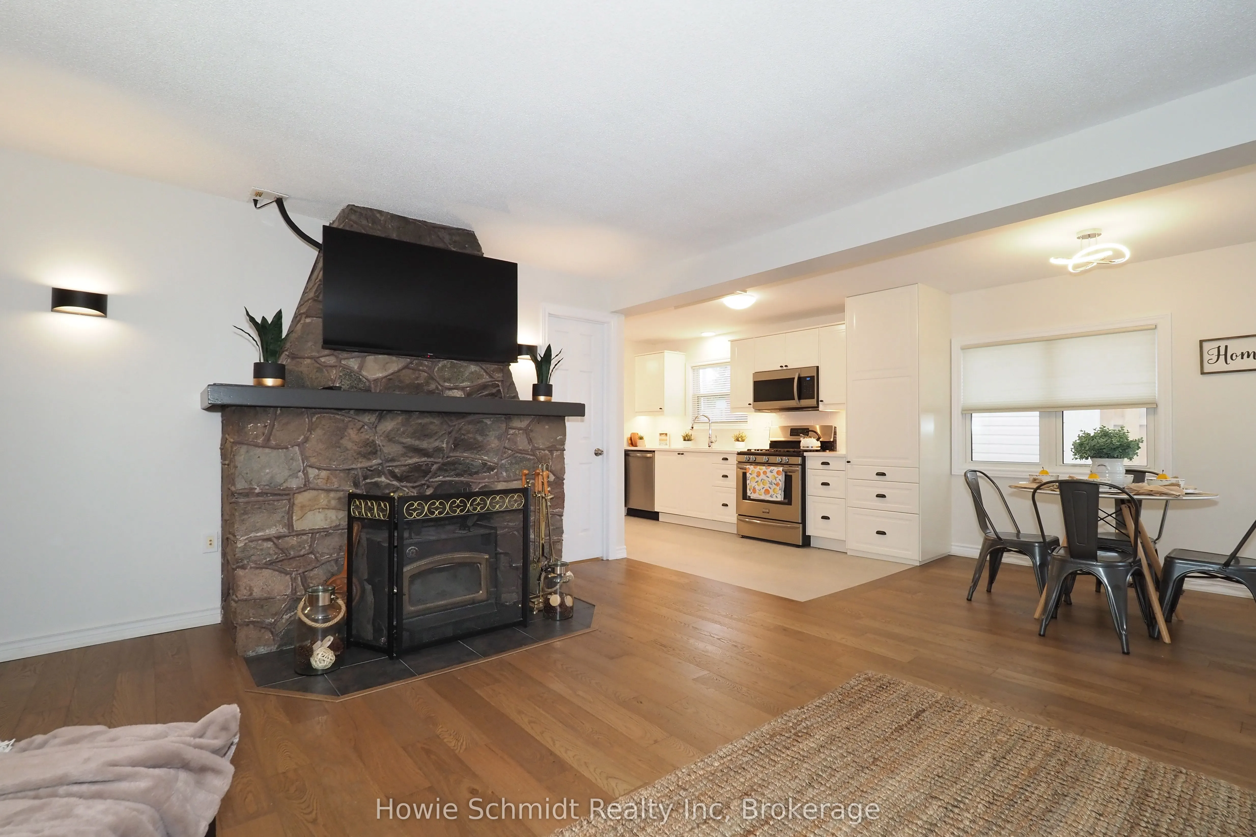 50 Holly Trail